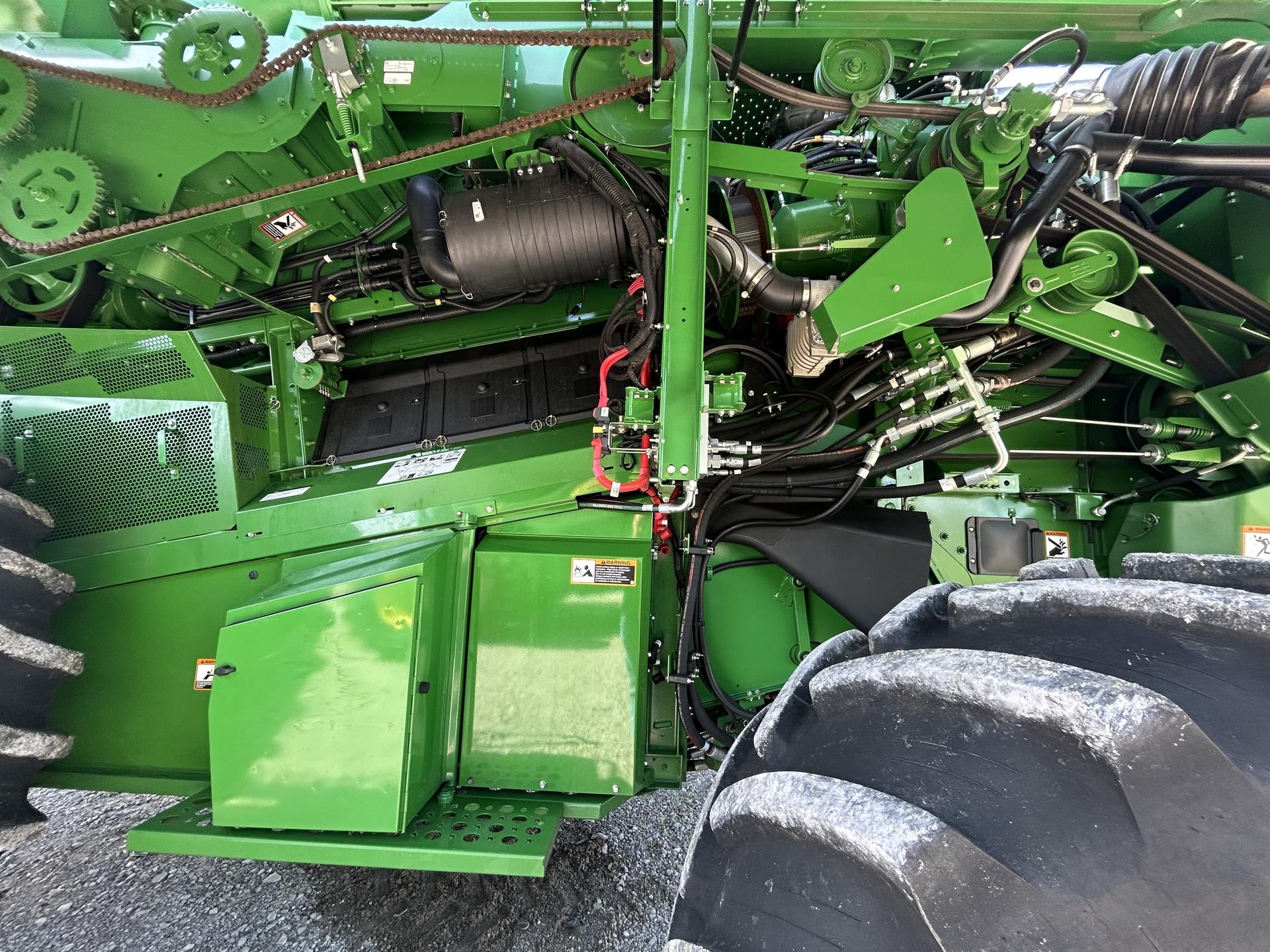 2024 John Deere S780 Image