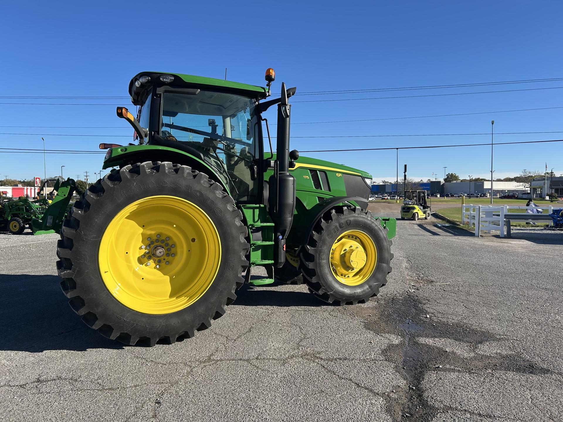 2023 John Deere 6R 175 Image