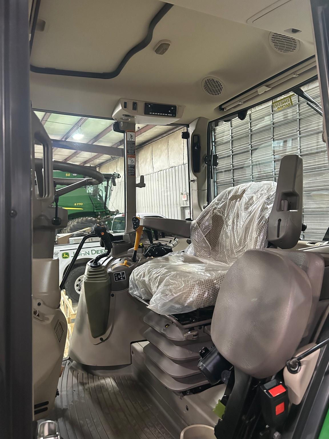 2023 John Deere 6120M Image
