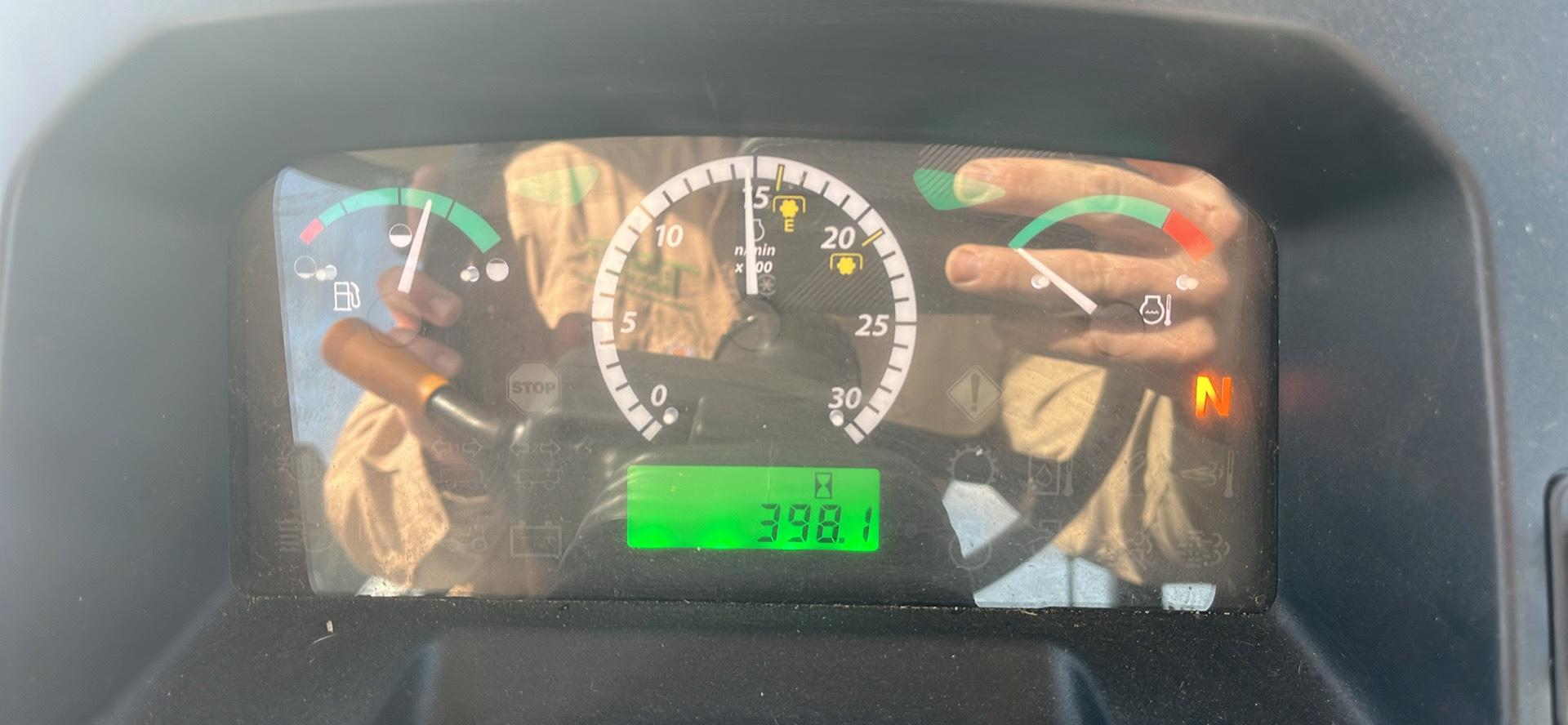 2022 John Deere 5055E Image