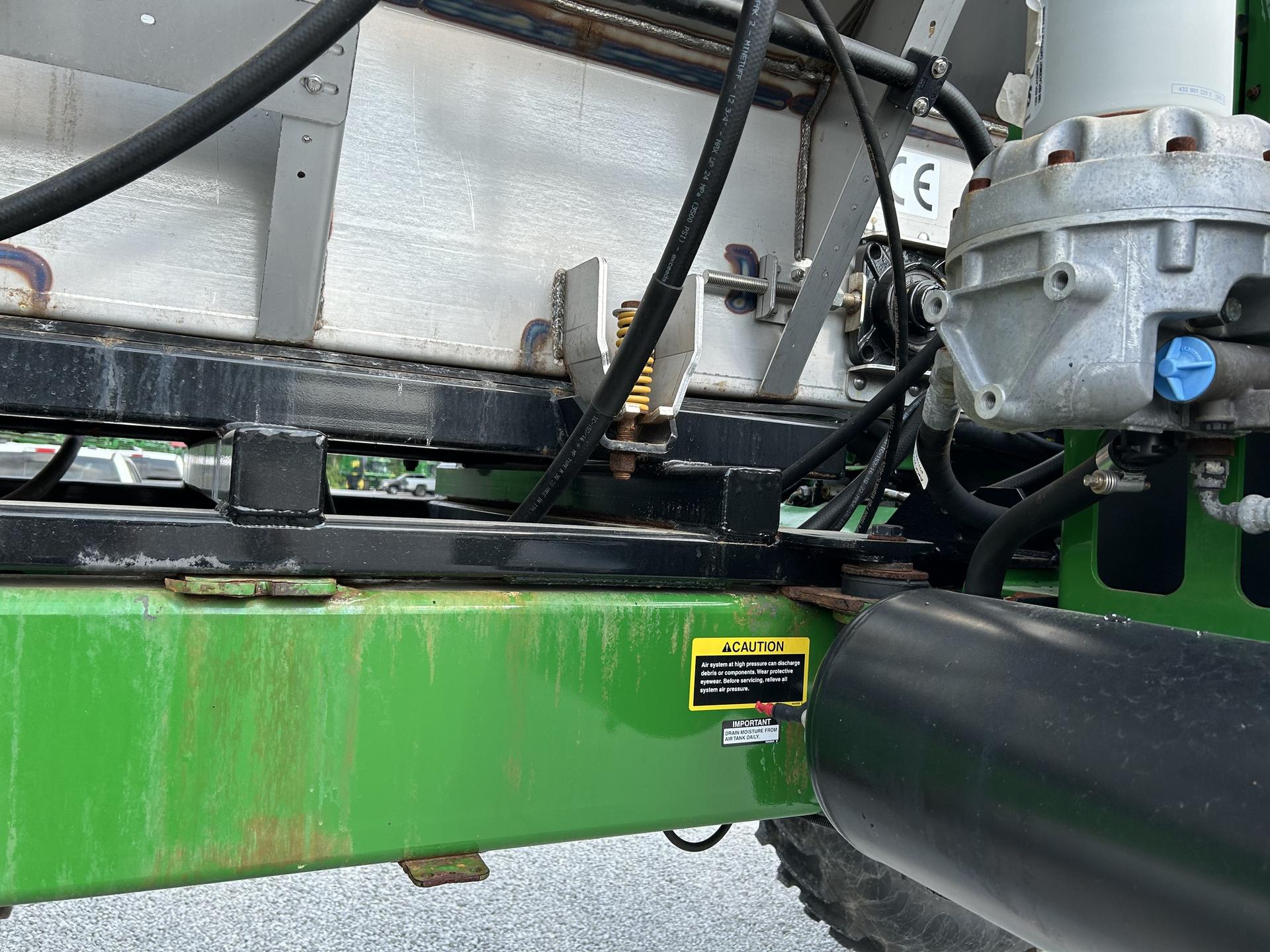 2021 John Deere R4045 Image