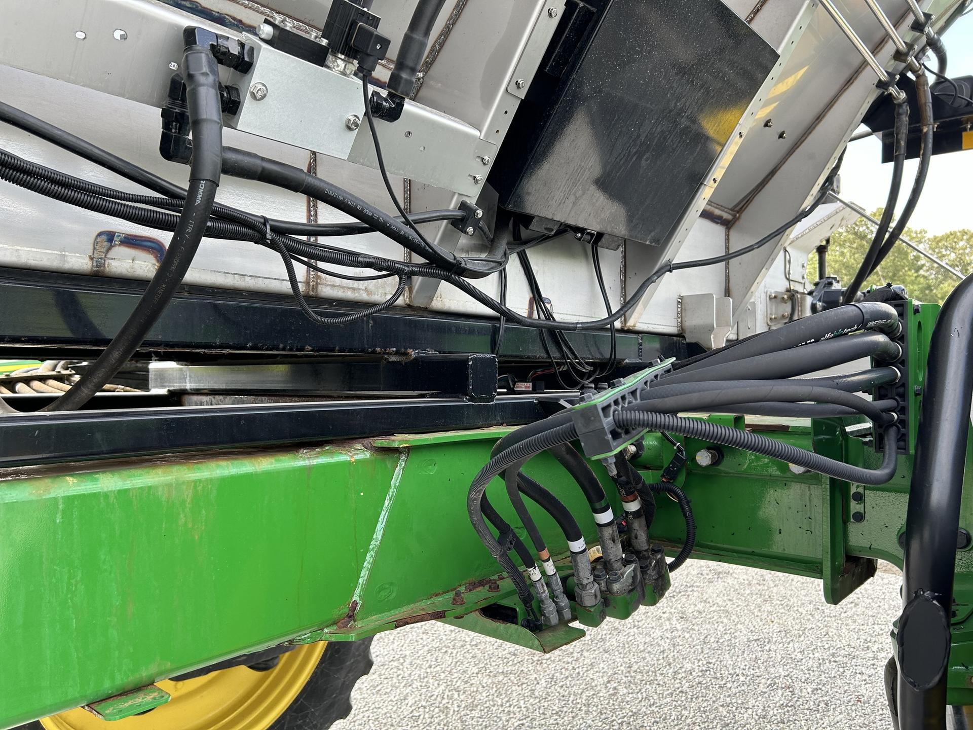 2021 John Deere R4045 Image
