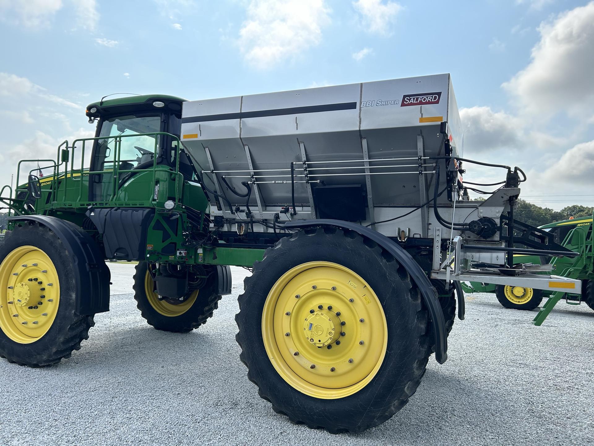 2021 John Deere R4045 Image
