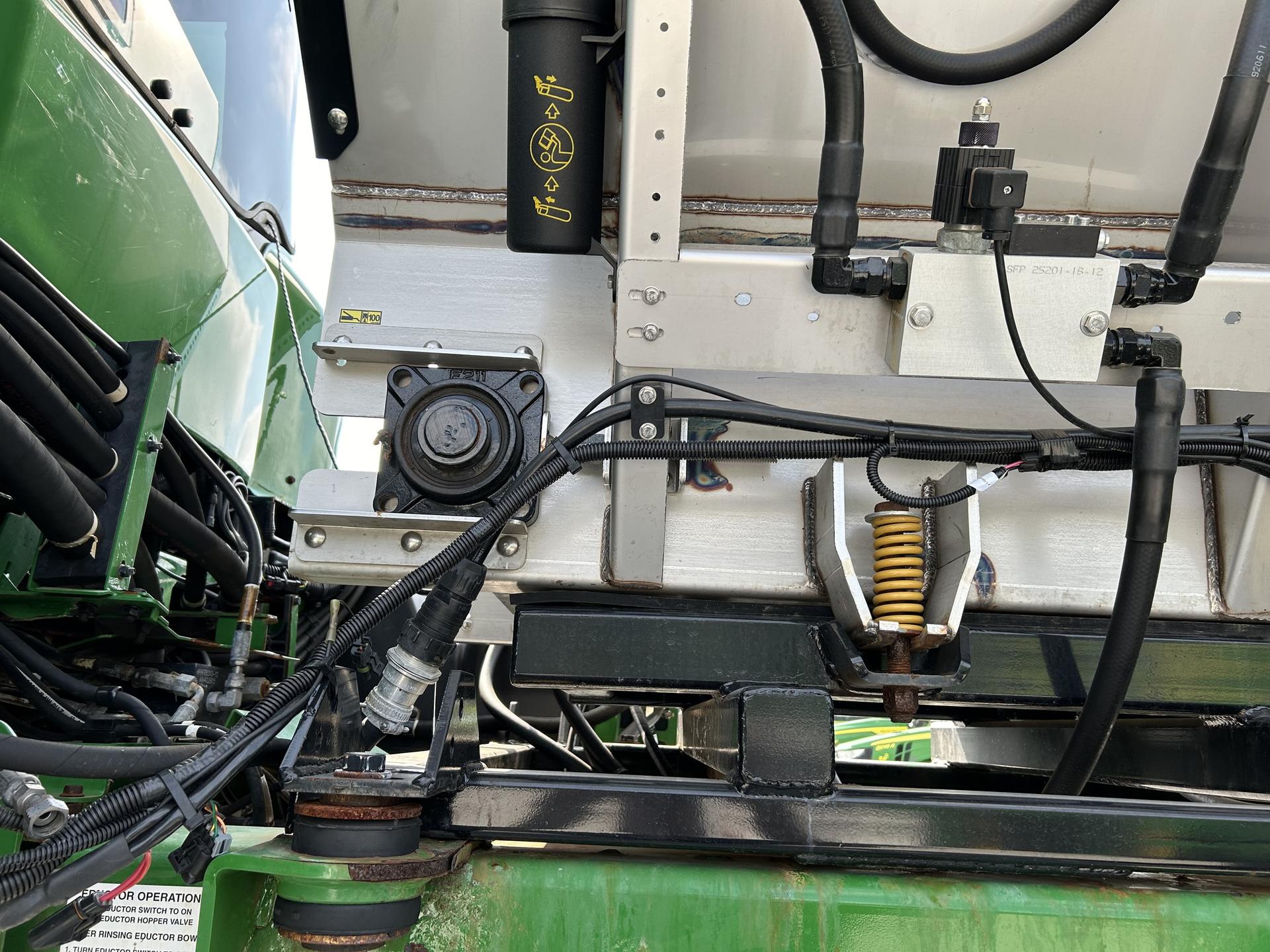 2021 John Deere R4045 Image