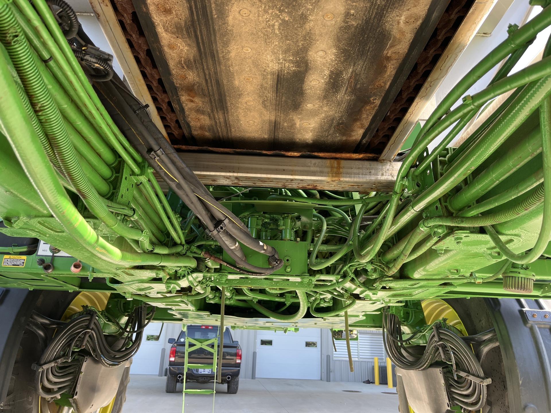 2019 John Deere R4045 Image