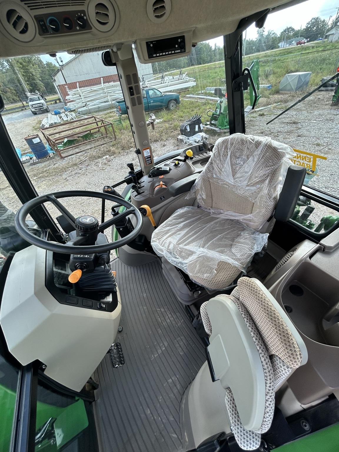 2023 John Deere 5115M Image