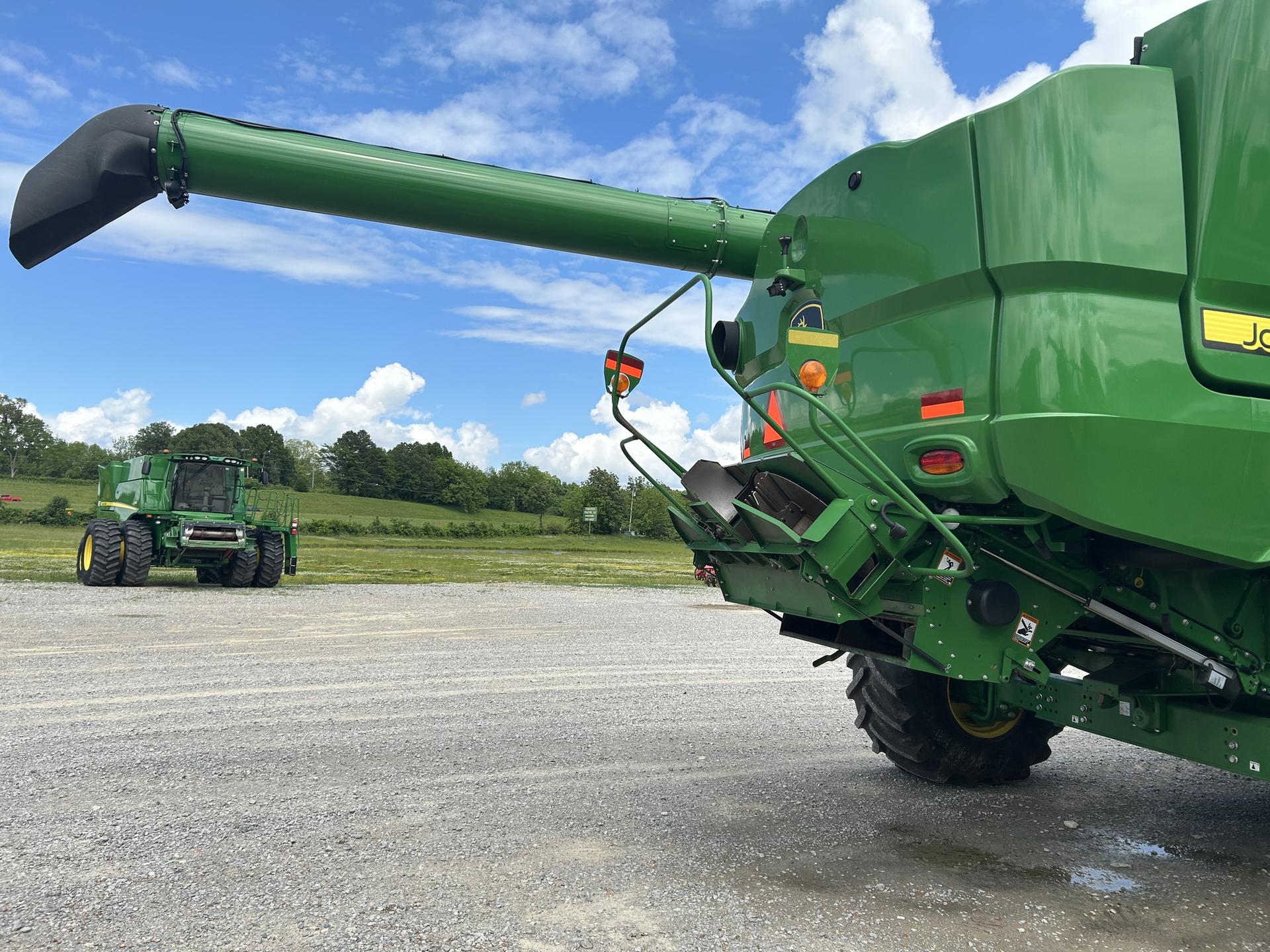 2022 John Deere S780 Image
