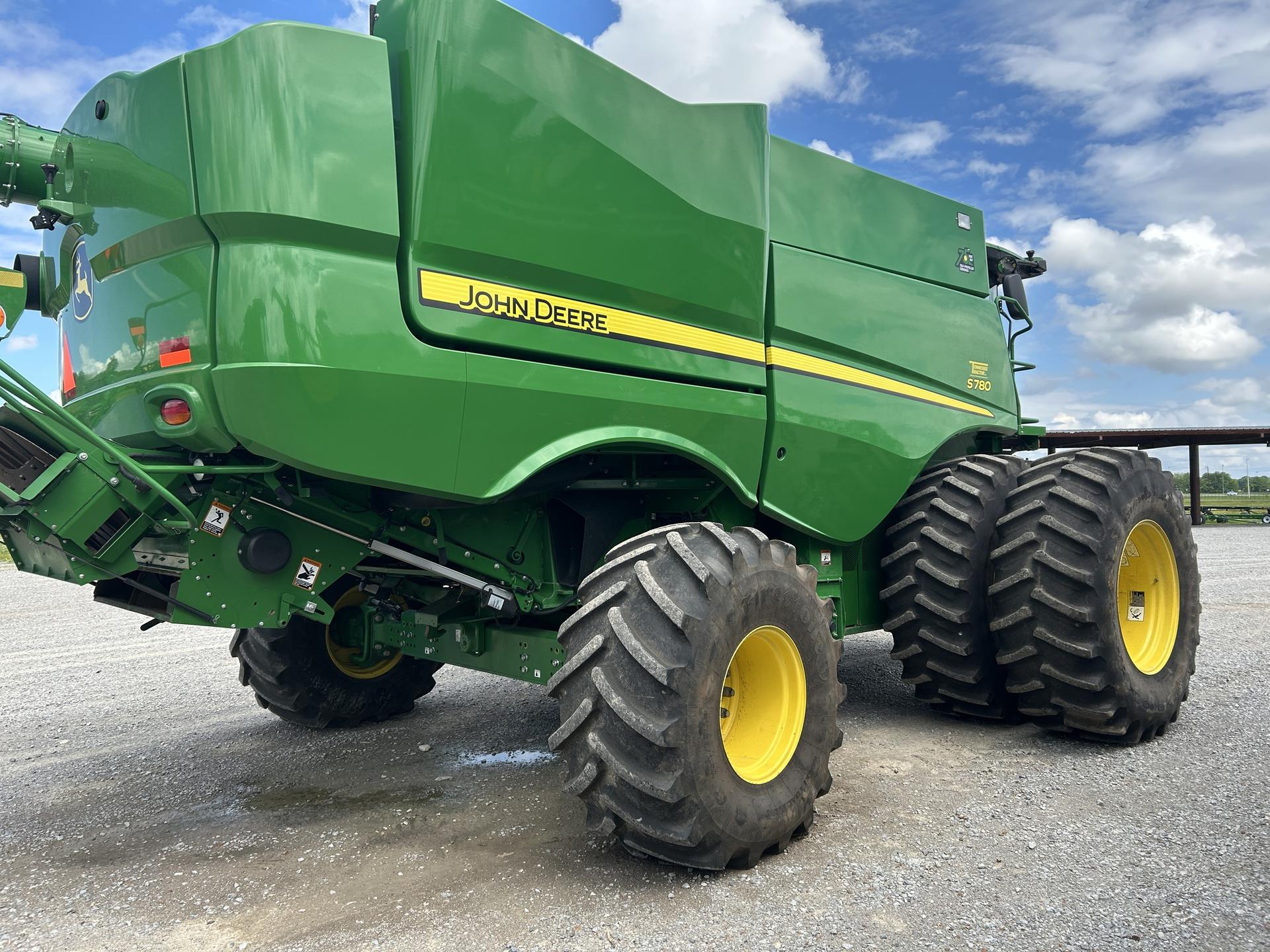 2022 John Deere S780 Image