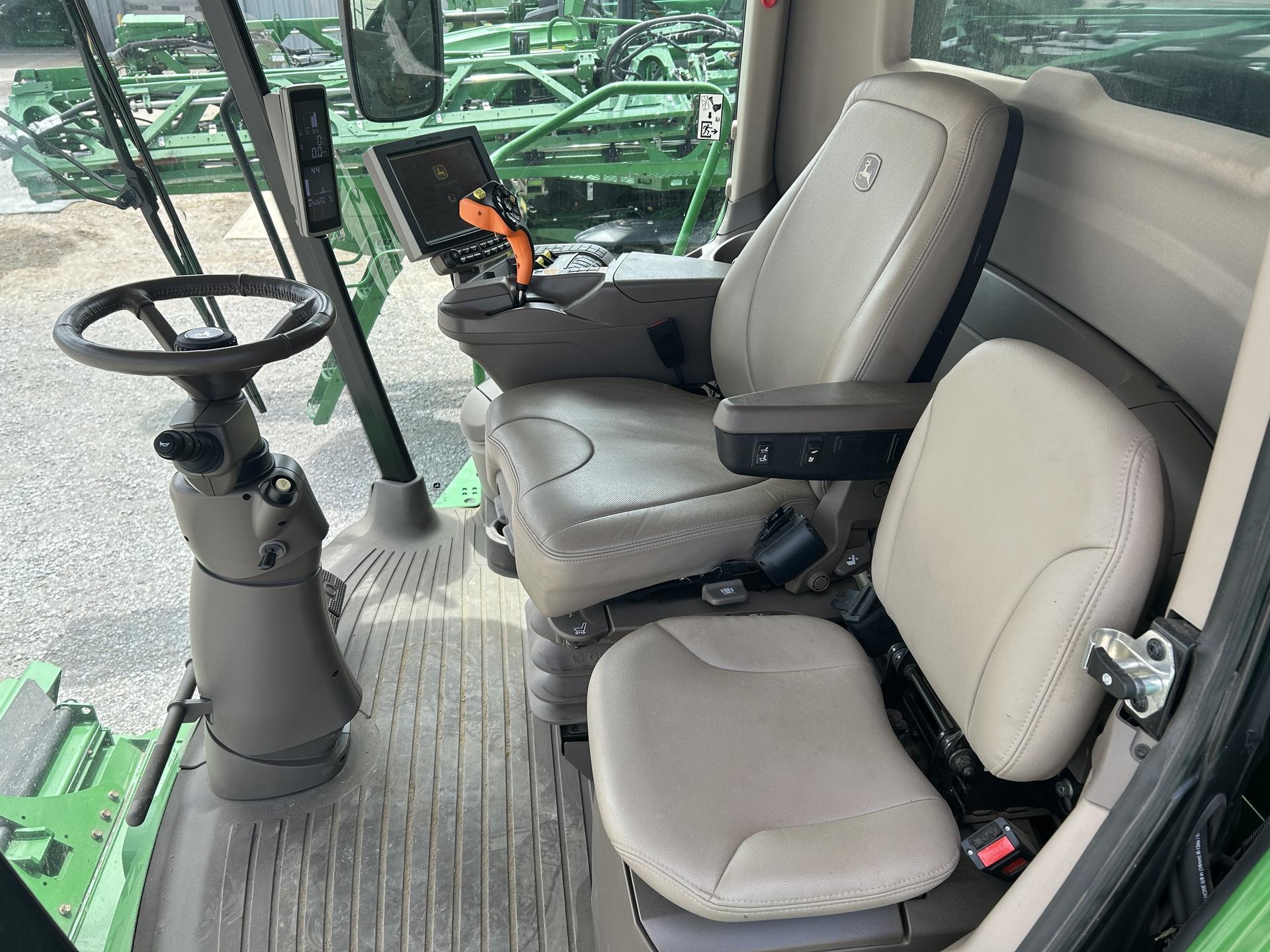 2022 John Deere S780 Image