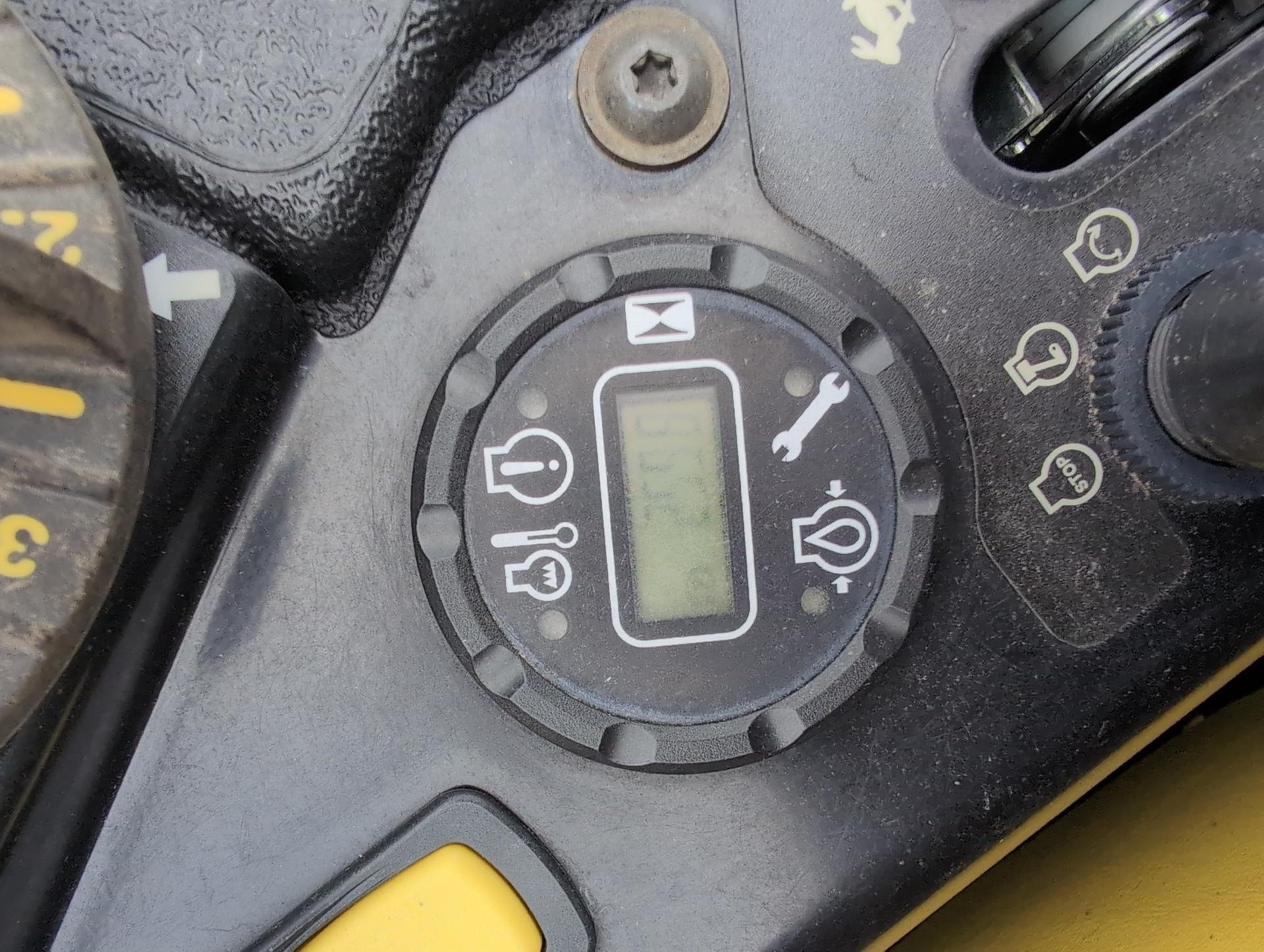 2016 John Deere Z930M Image
