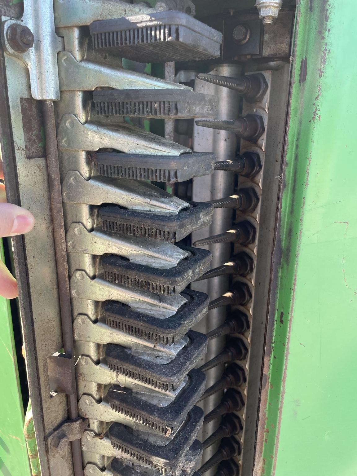 2005 John Deere 9996 Image