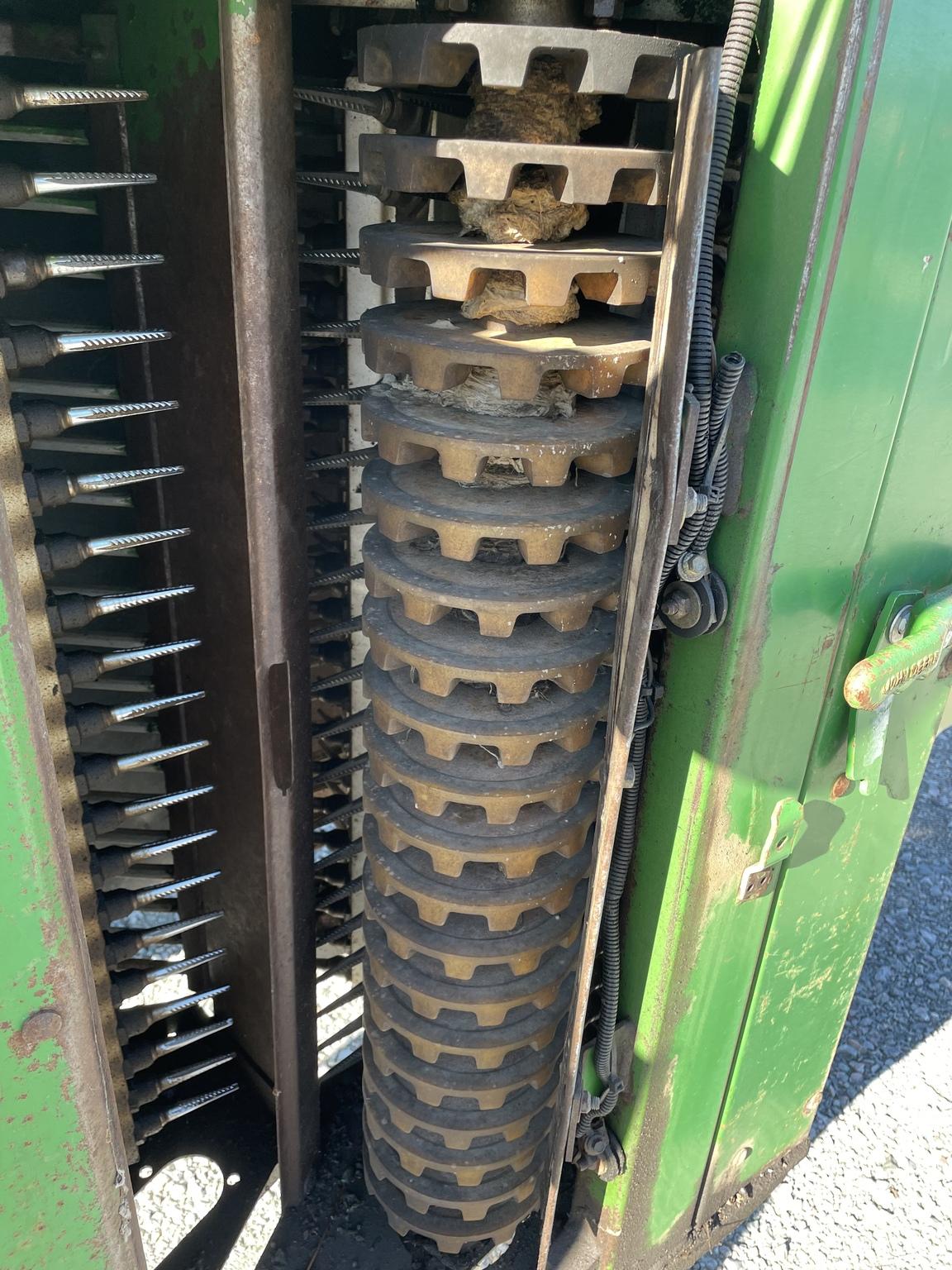 2005 John Deere 9996 Image
