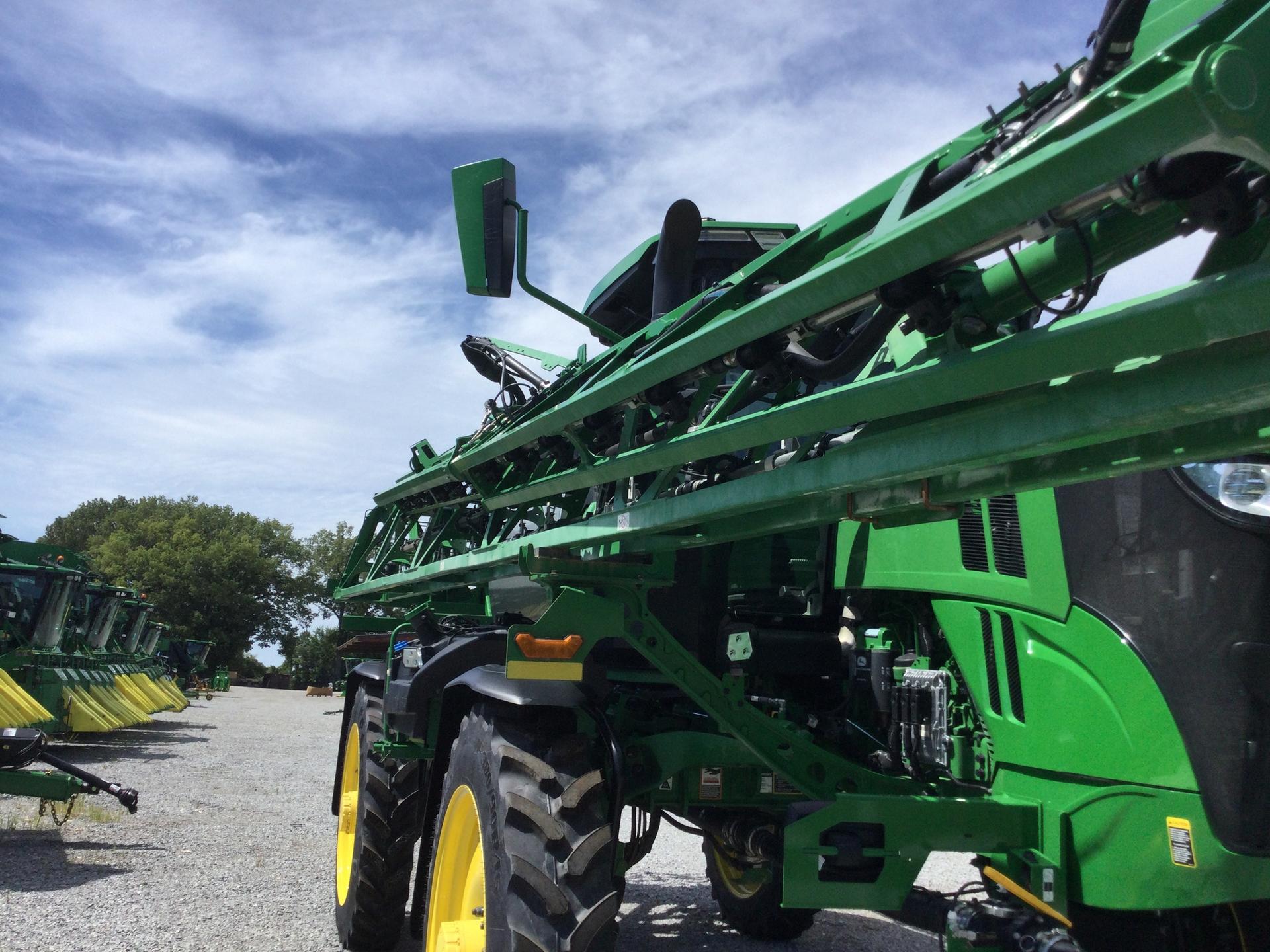 2023 John Deere 412R Image