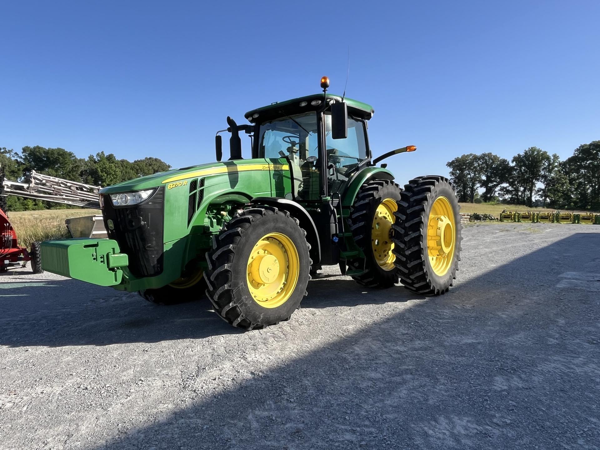 2018 John Deere 8270R Image