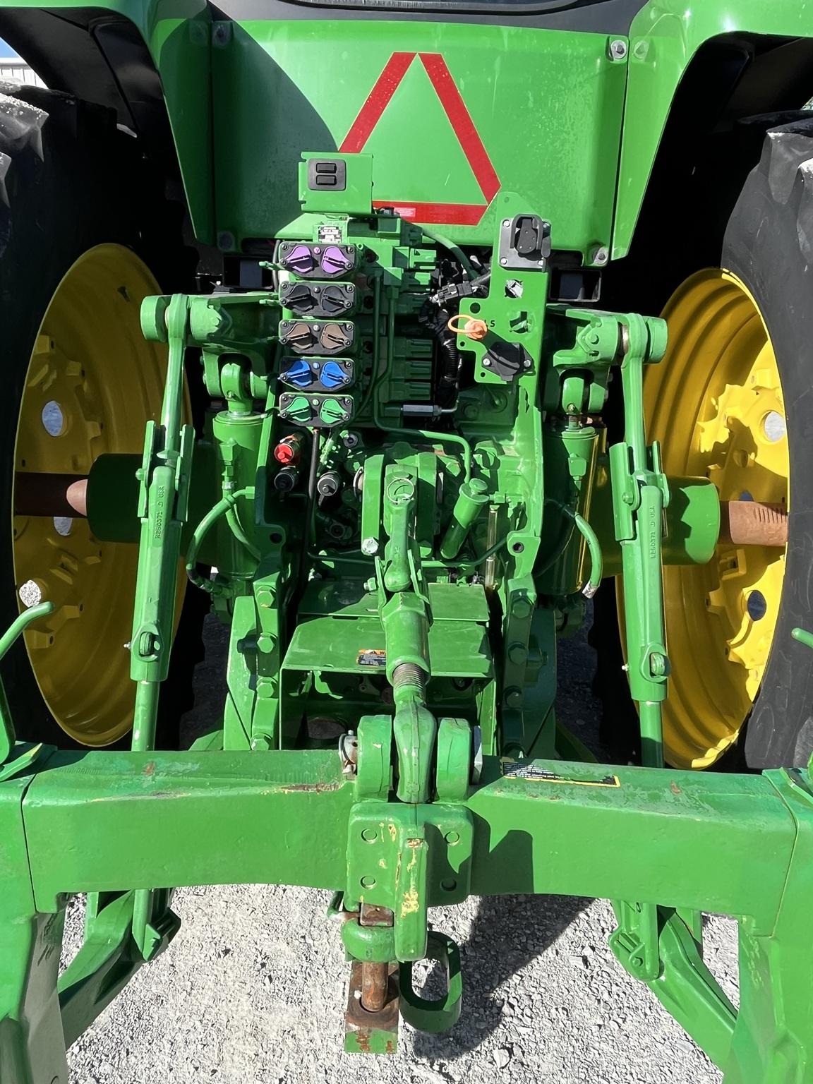 2018 John Deere 8270R Image