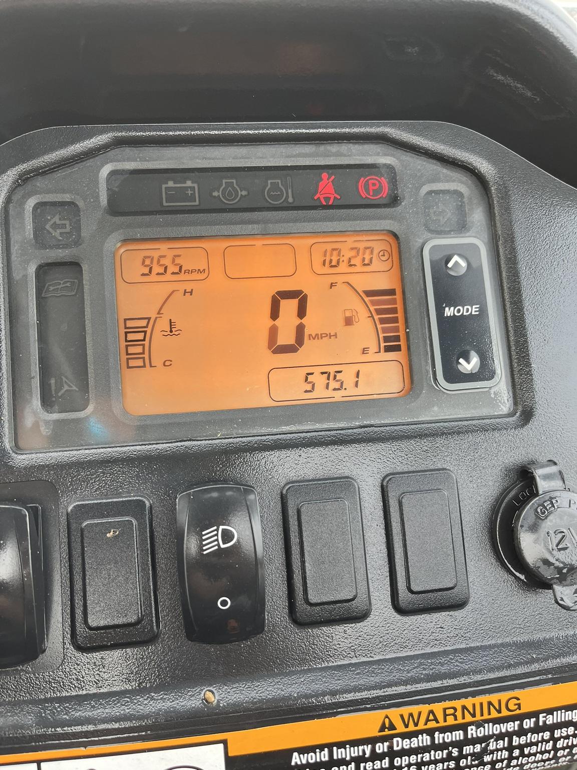2017 John Deere 825i Image