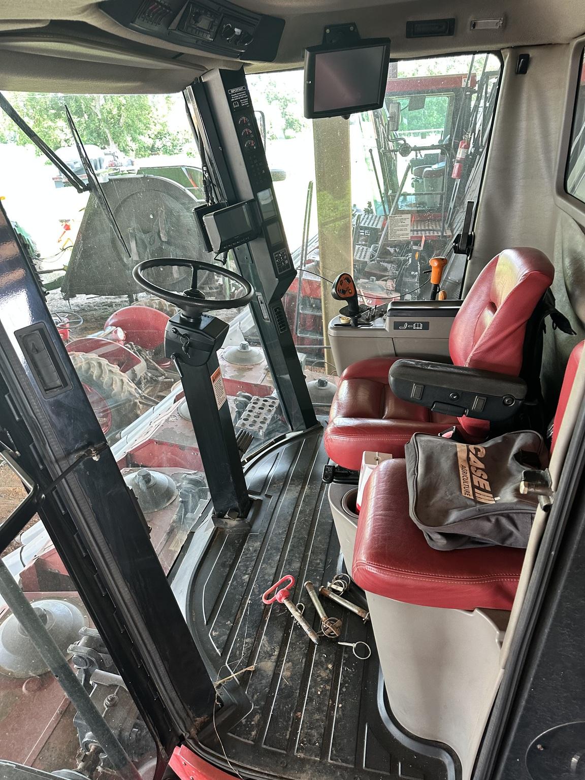 2012 Case CPX635 Image