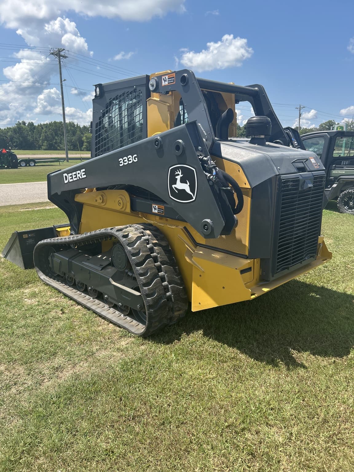 2023 John Deere 333G Image