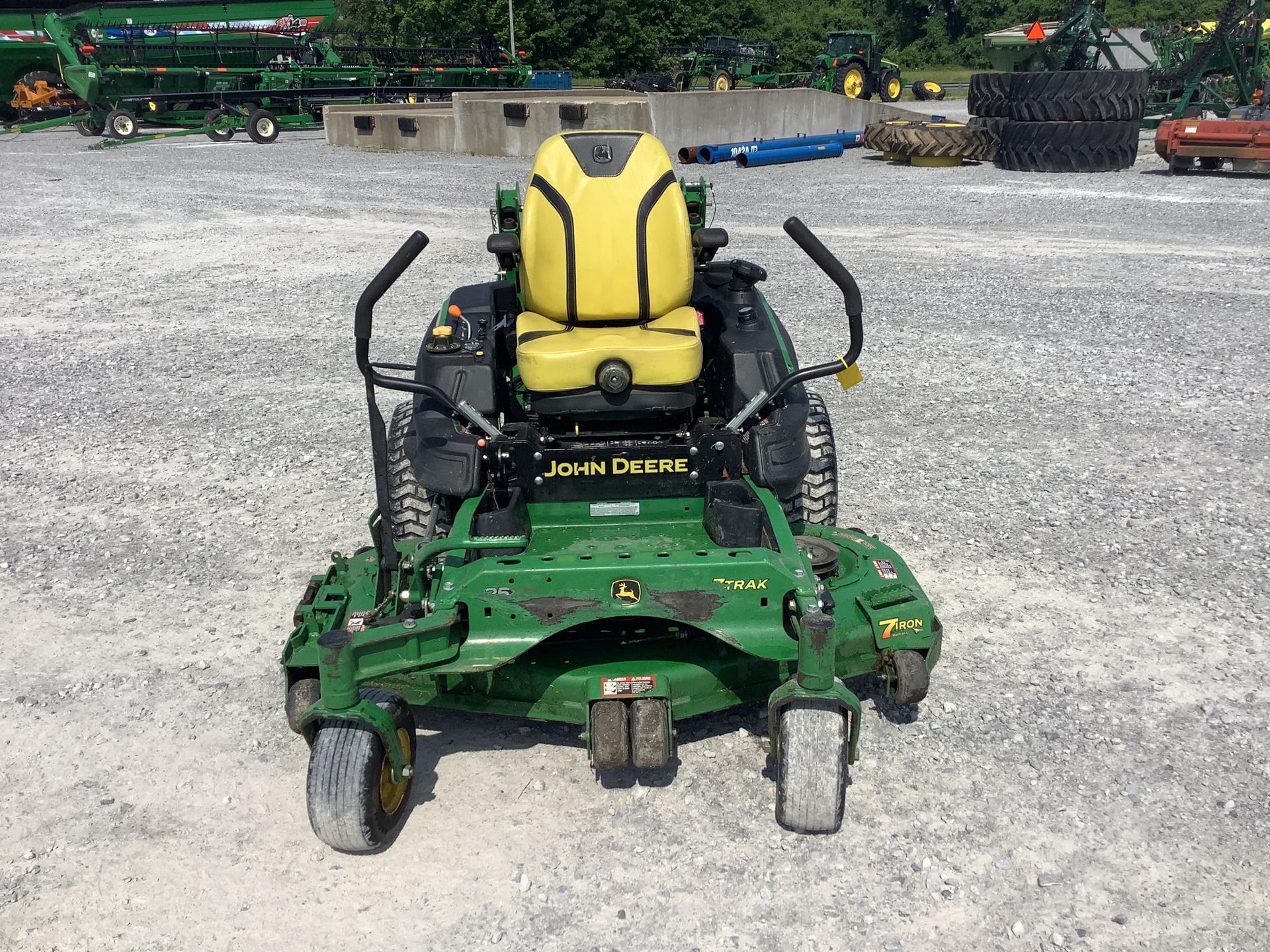 2022 John Deere Z930M Image