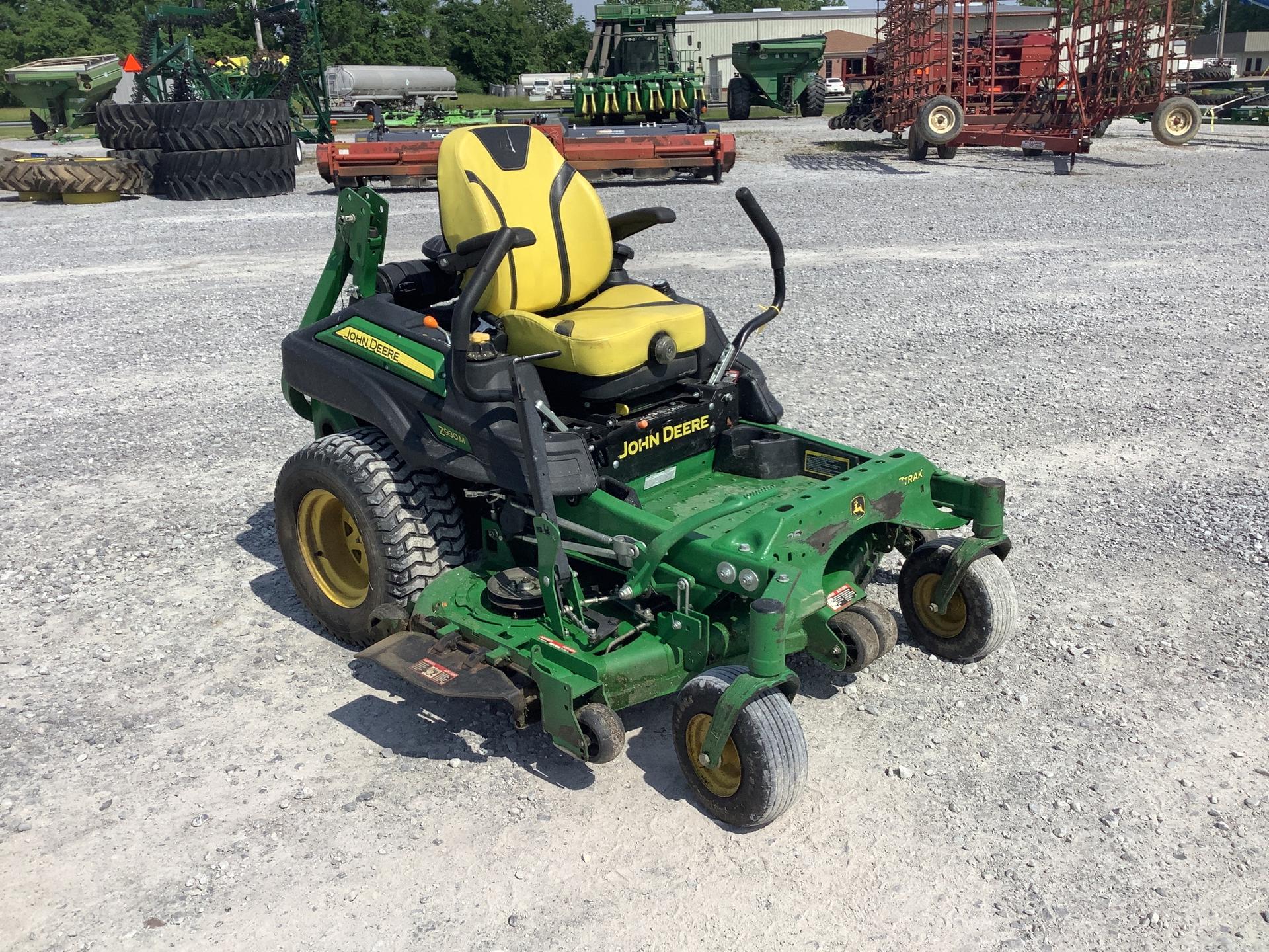 2022 John Deere Z930M Image