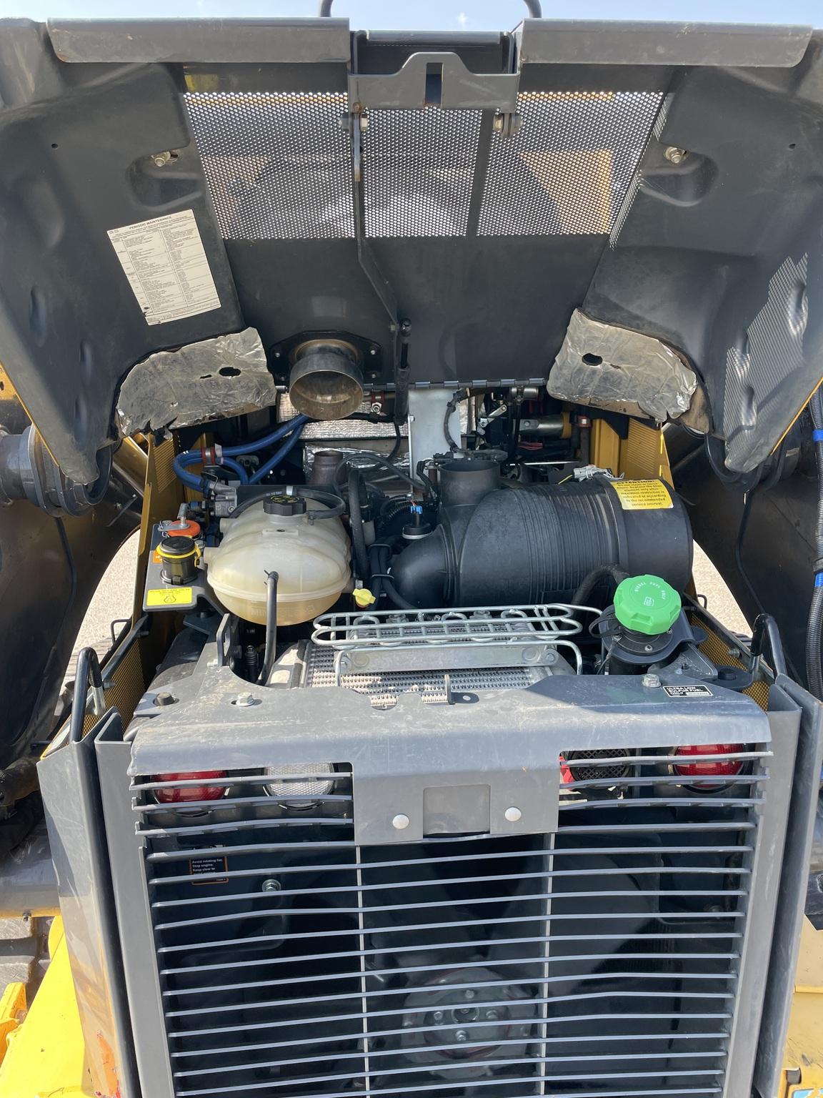 2022 John Deere 333G Image
