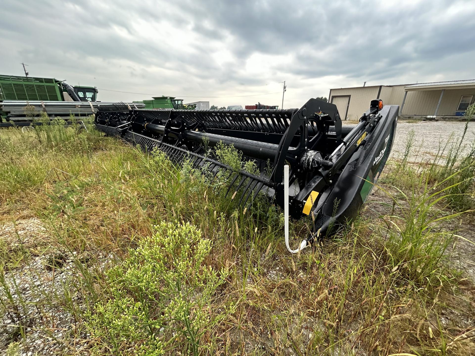 2019 MacDon FD135 Image