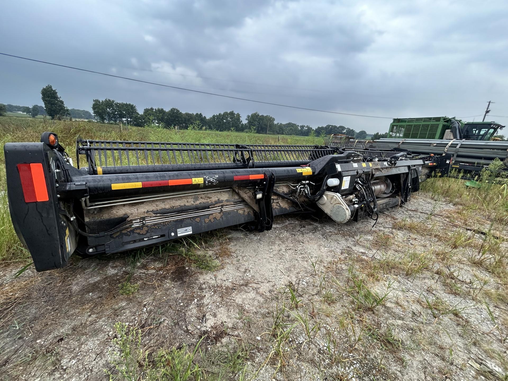 2019 MacDon FD135 Image