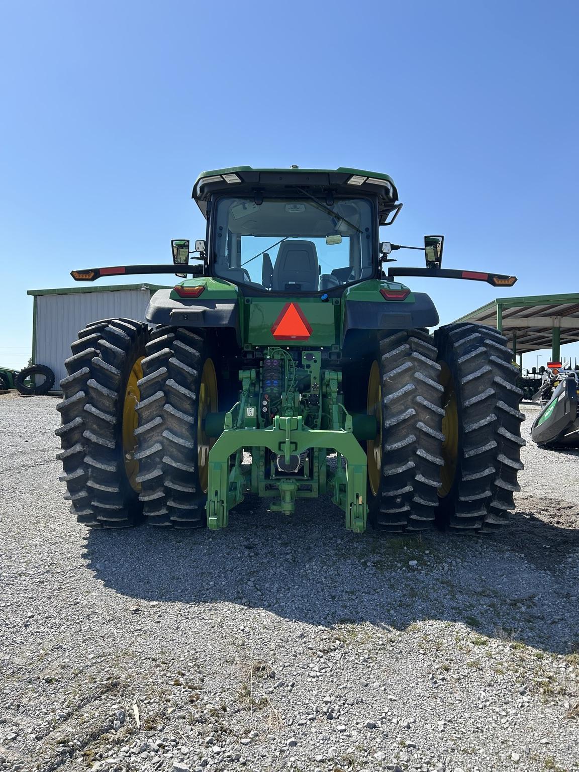 2024 John Deere 8R 310 Image