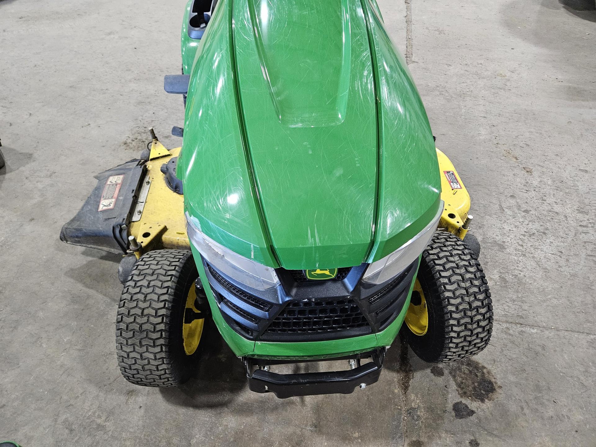 2020 John Deere X380 Image