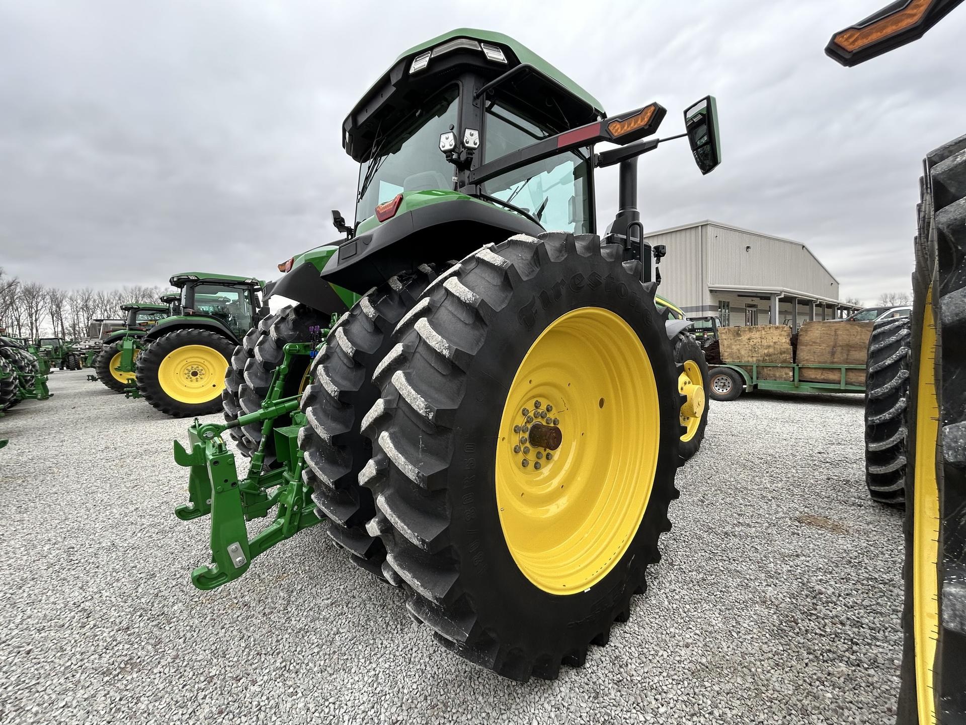 2024 John Deere 8R 250 Image