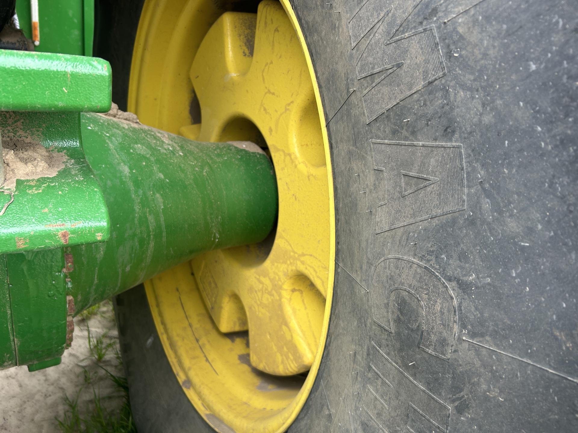 2018 John Deere 9570R Image