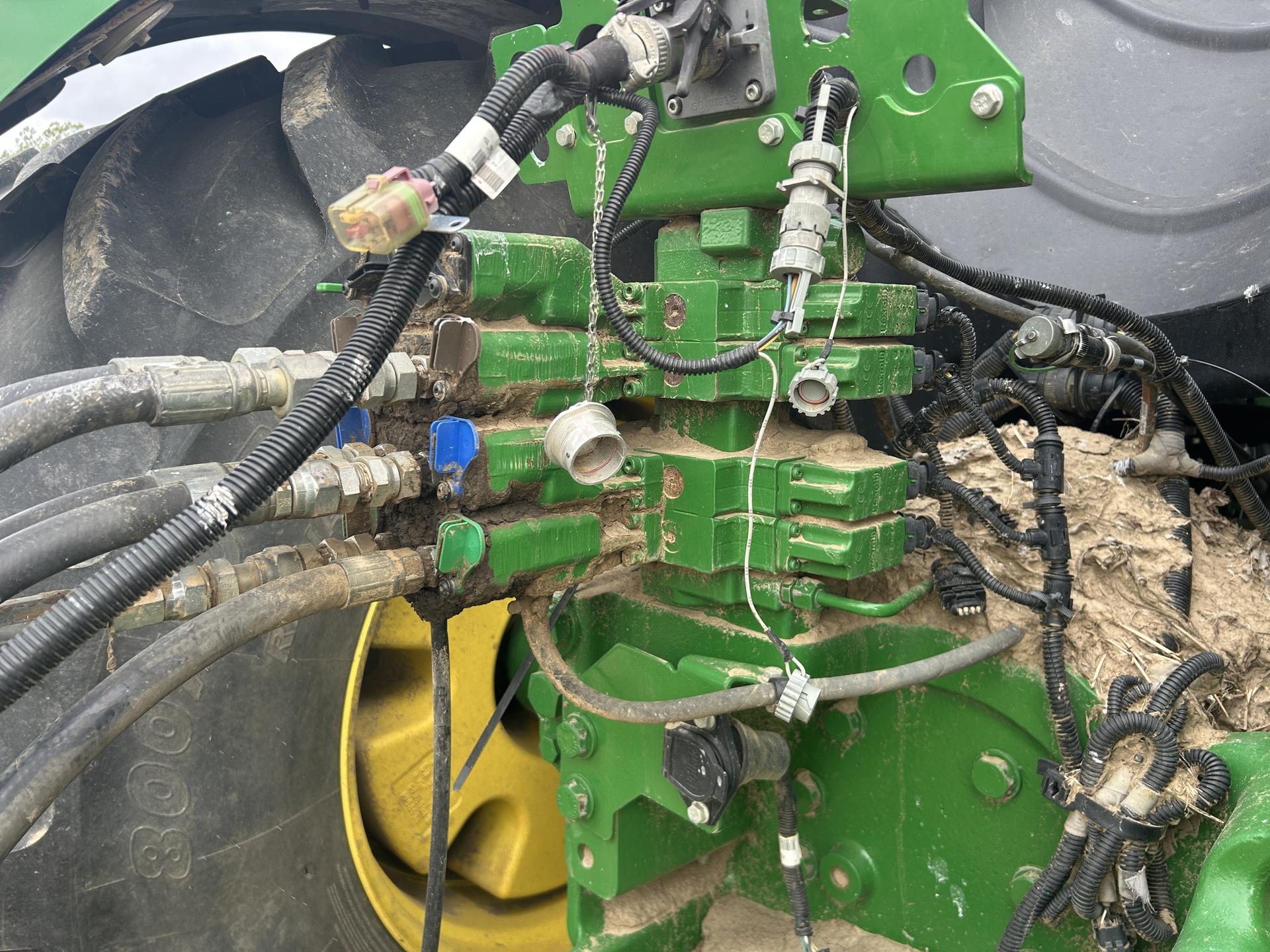 2018 John Deere 9570R Image