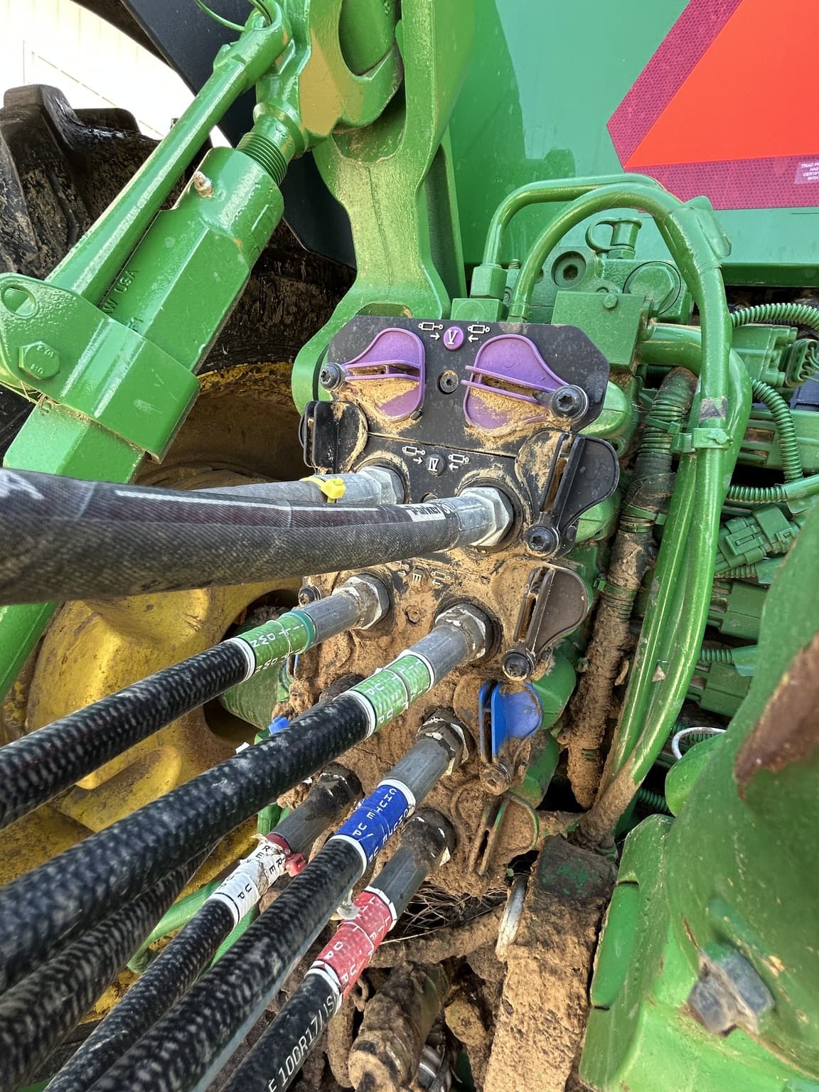 2024 John Deere 8R 370 Image