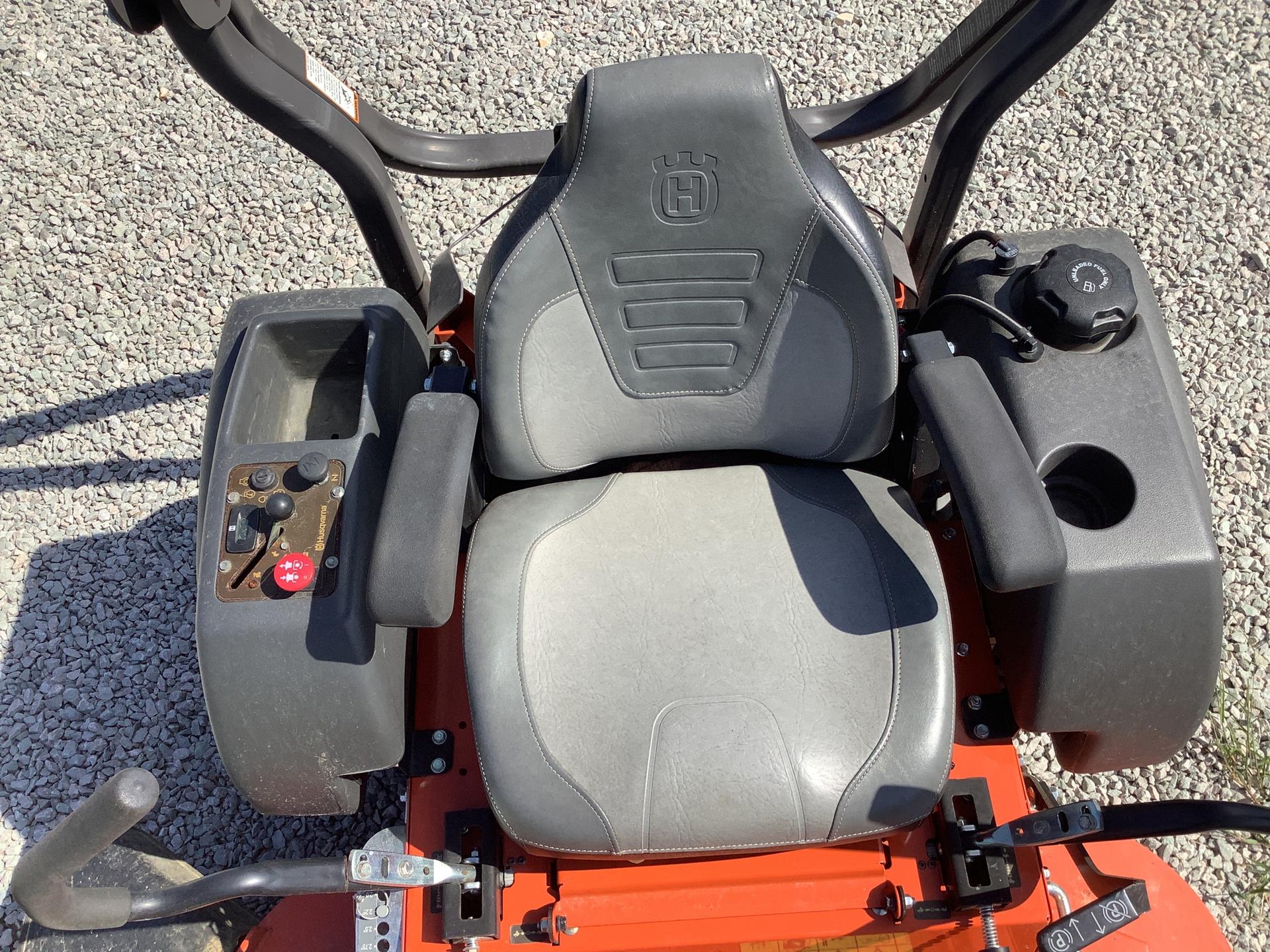 2018 Husqvarna M-ZT Image