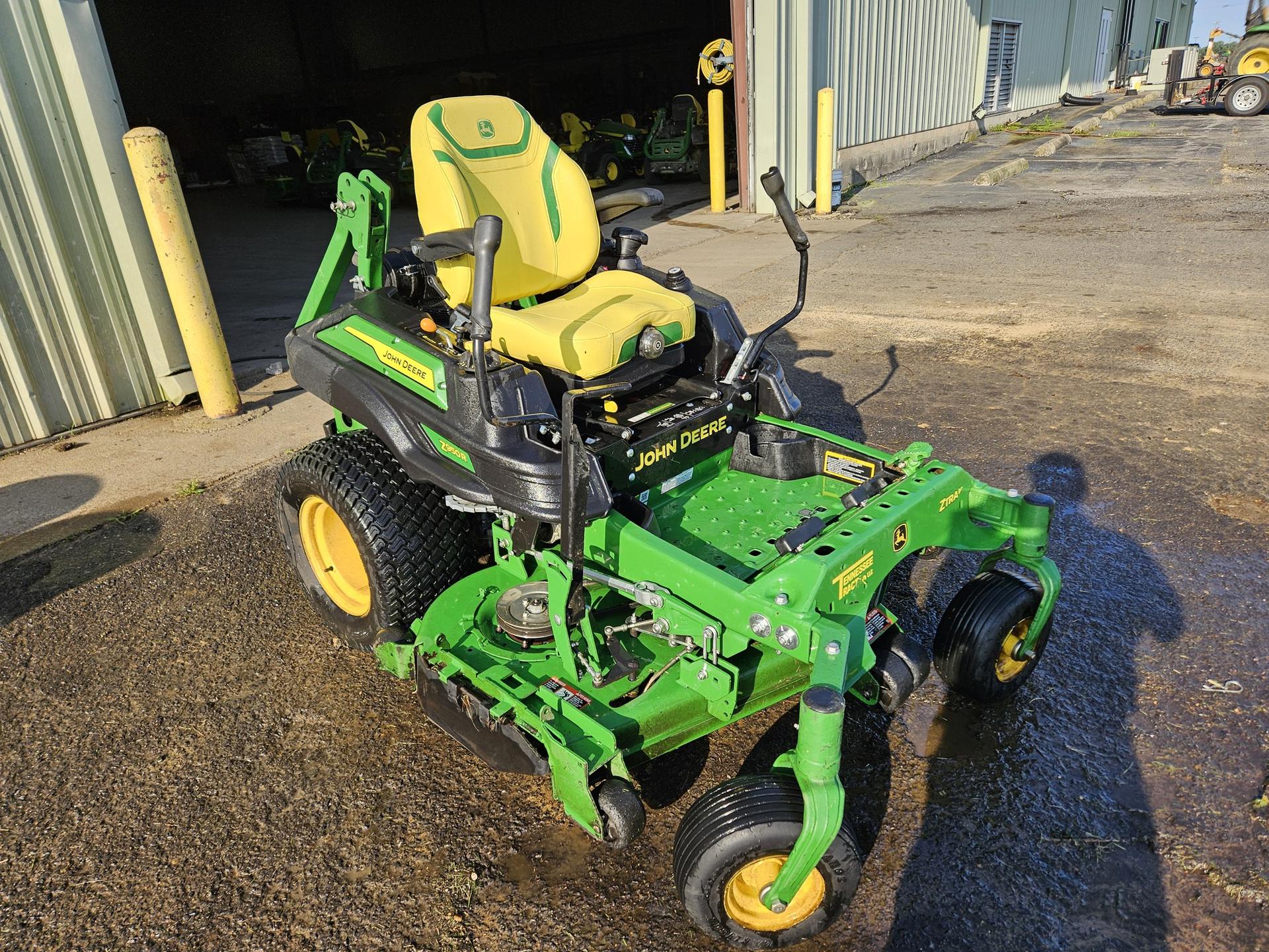 2022 John Deere Z950R Image