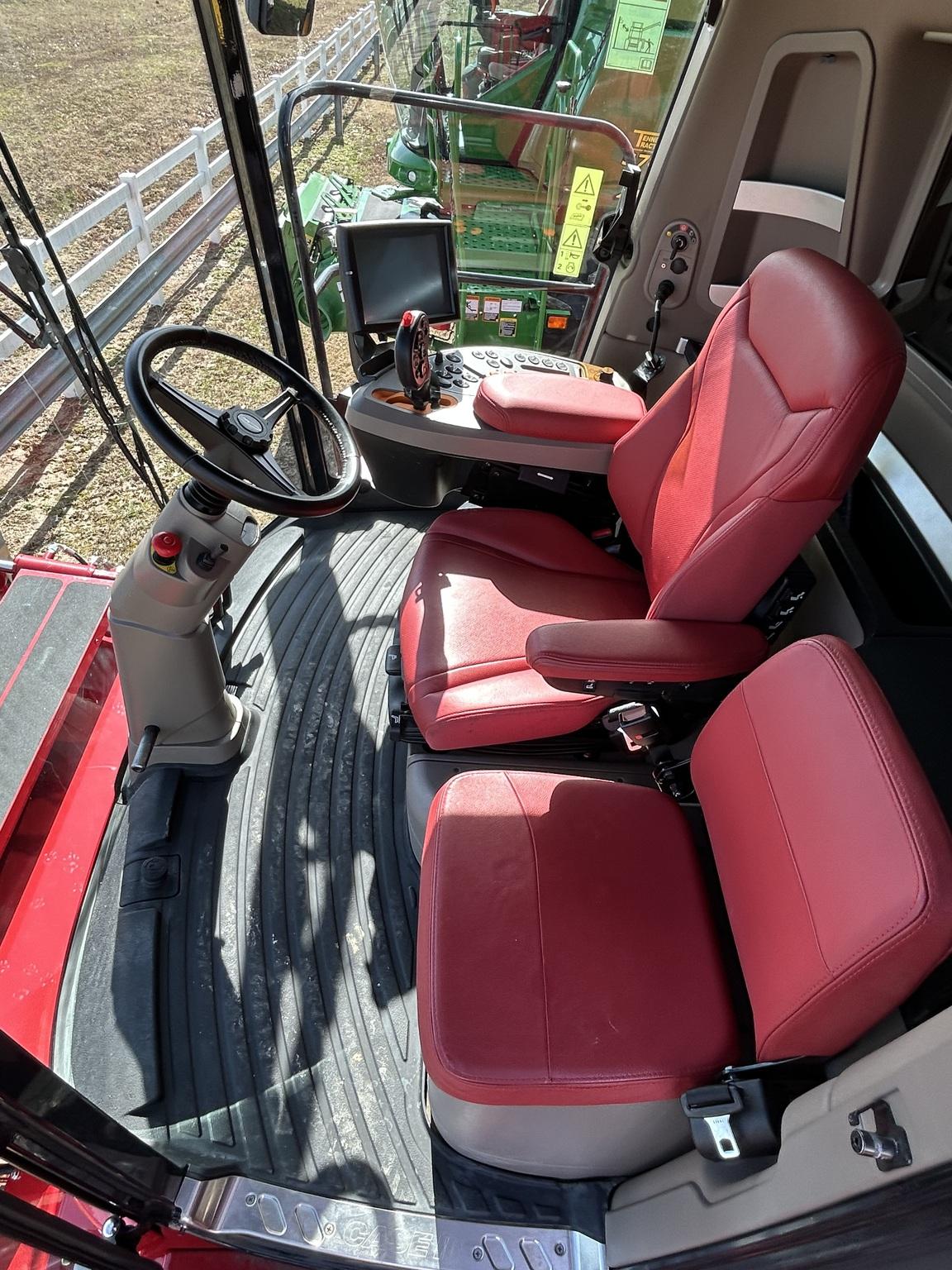 2023 Case IH 8250 Image