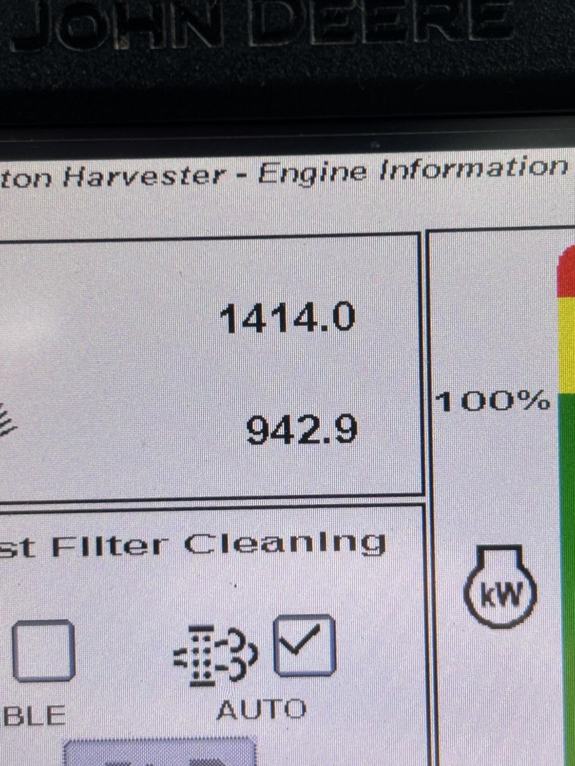 2021 John Deere CP690 Image