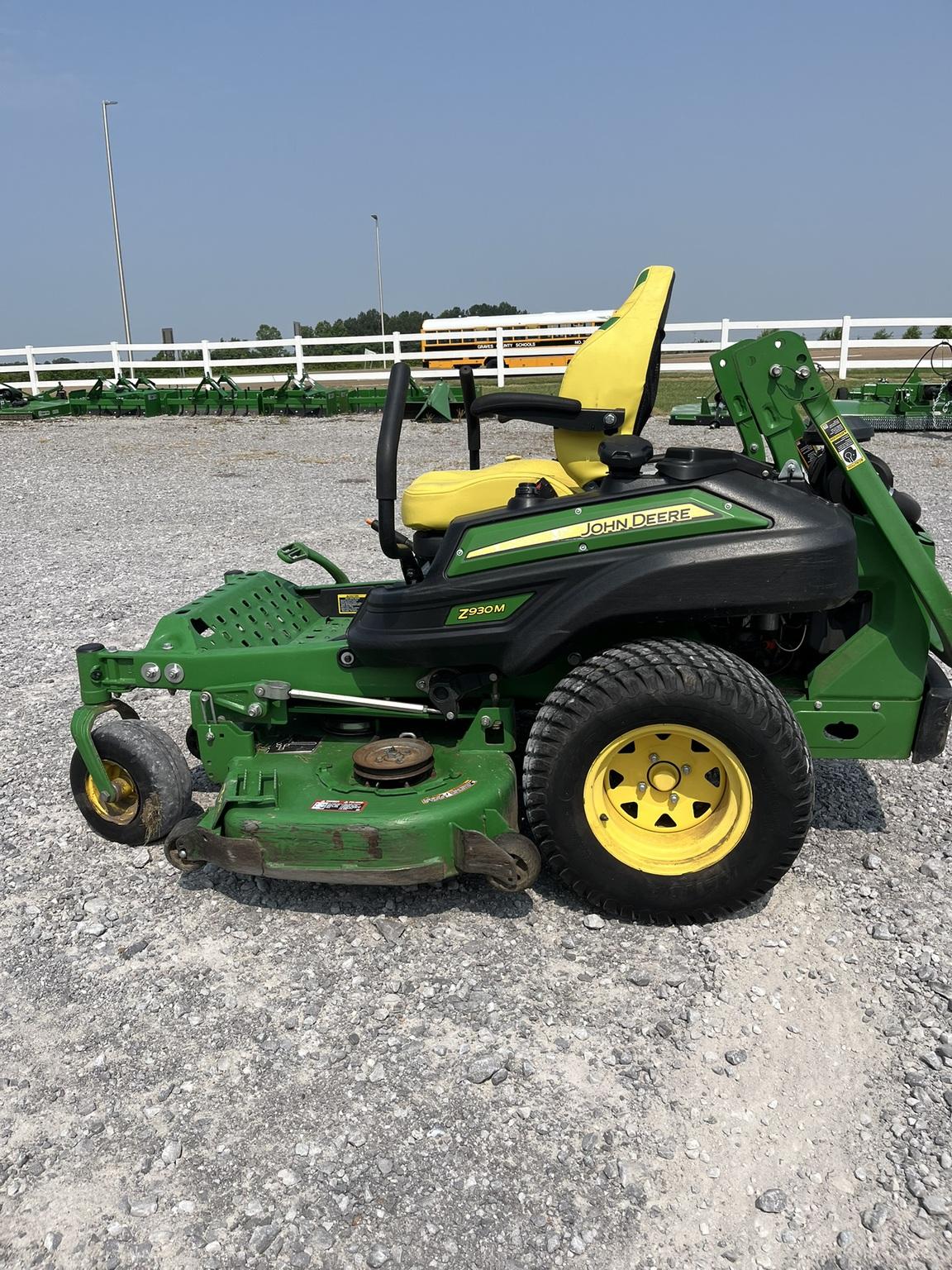 2022 John Deere Z930M Image