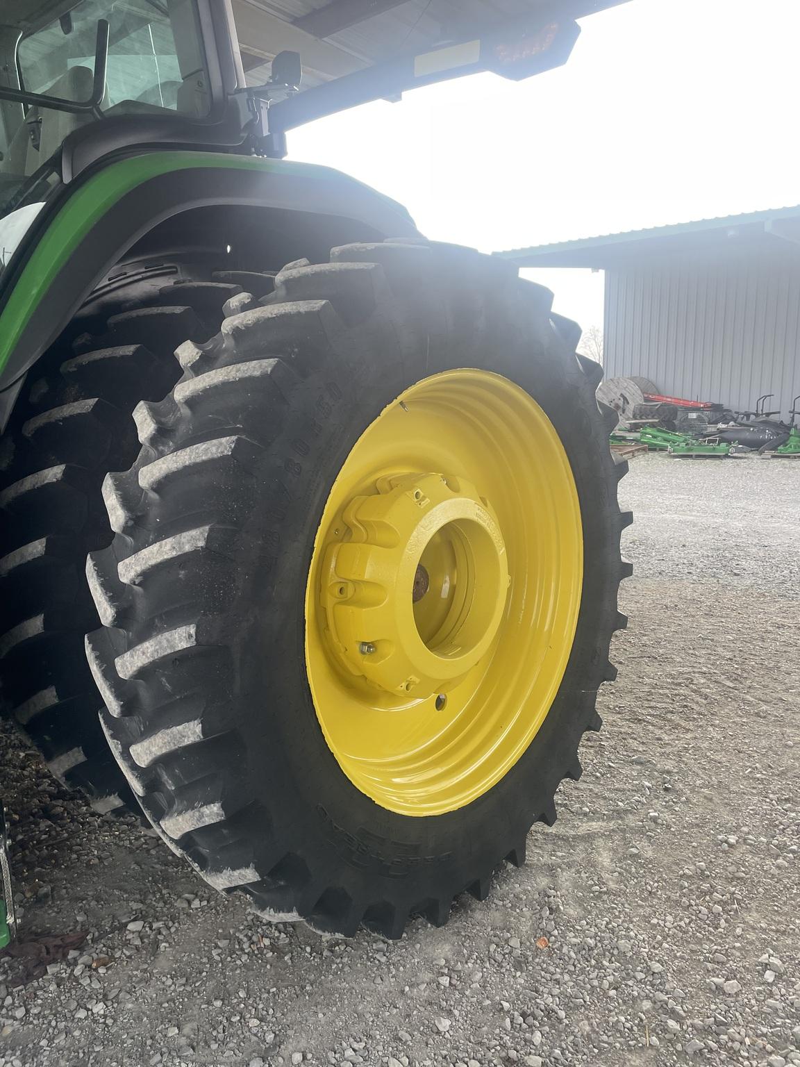 2023 John Deere 8R 310 Image