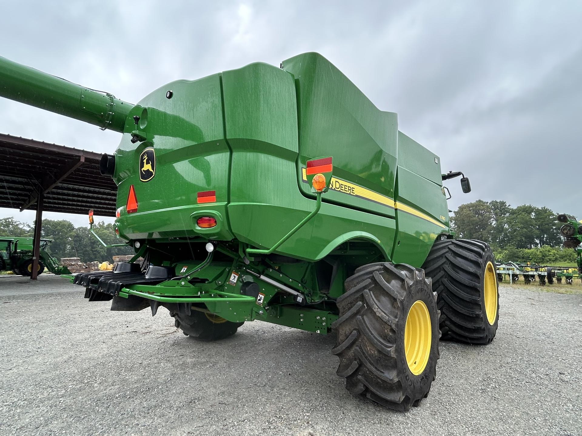 2021 John Deere S780 Image