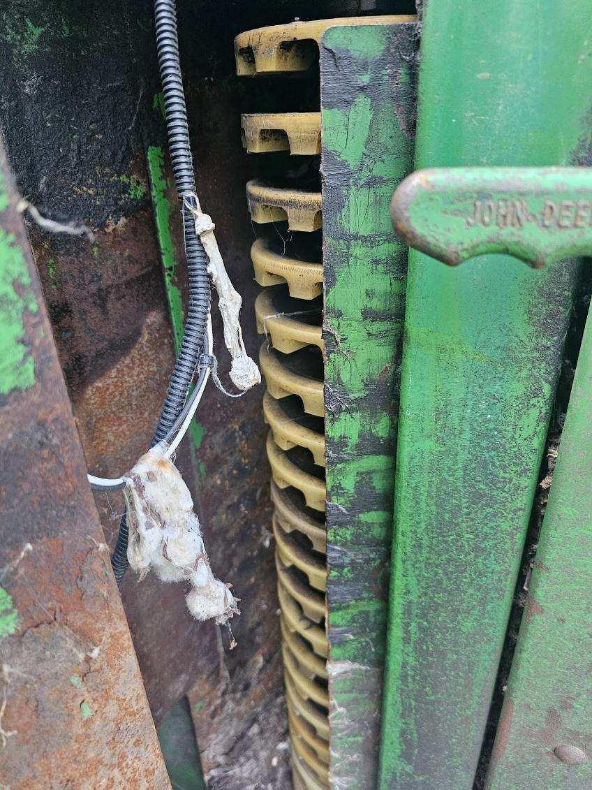 2004 John Deere 9996 Image