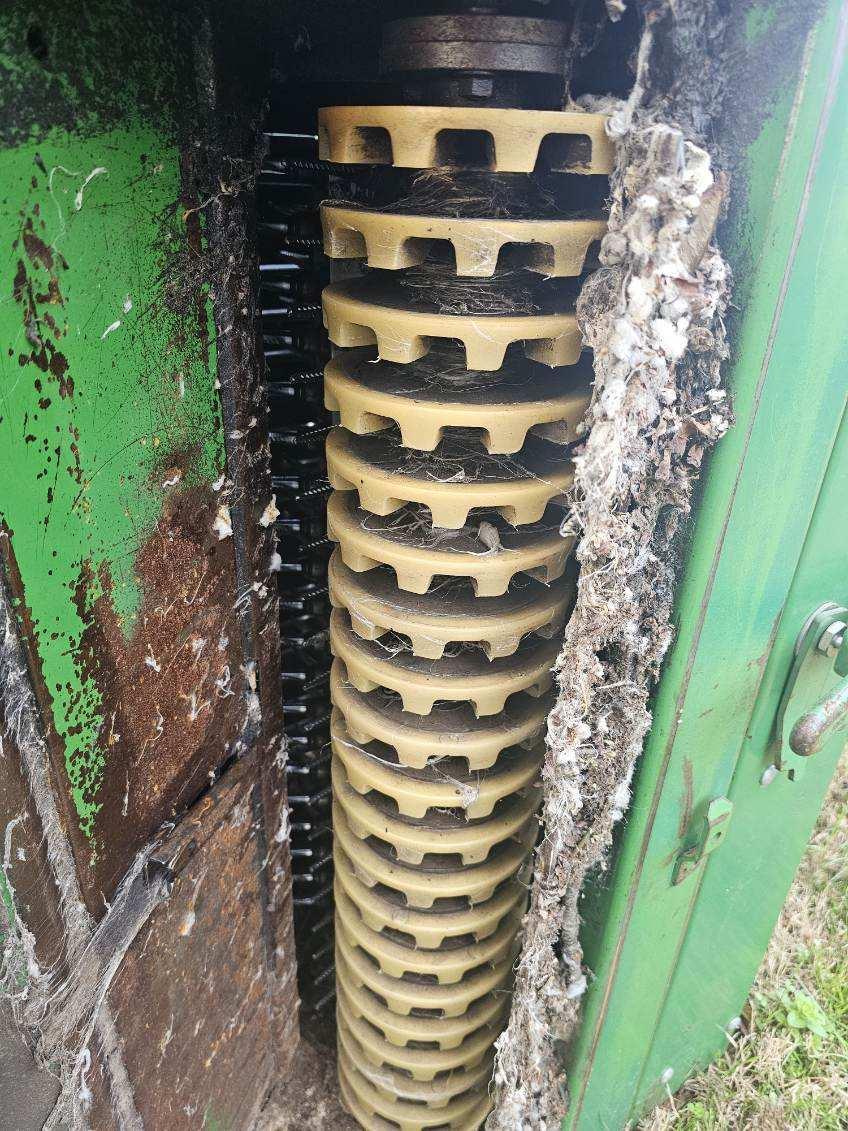 2004 John Deere 9996 Image