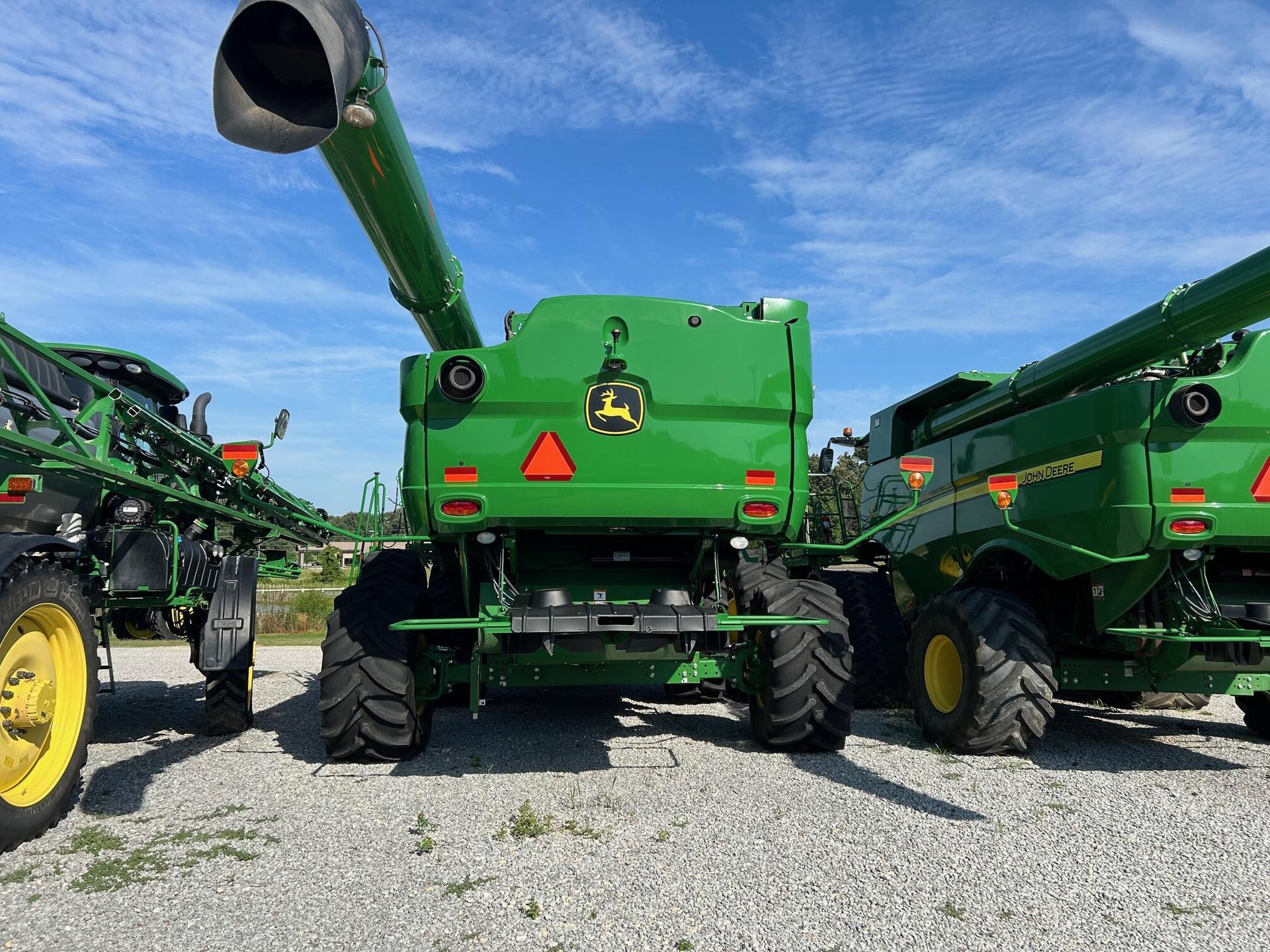 2021 John Deere S780 Image