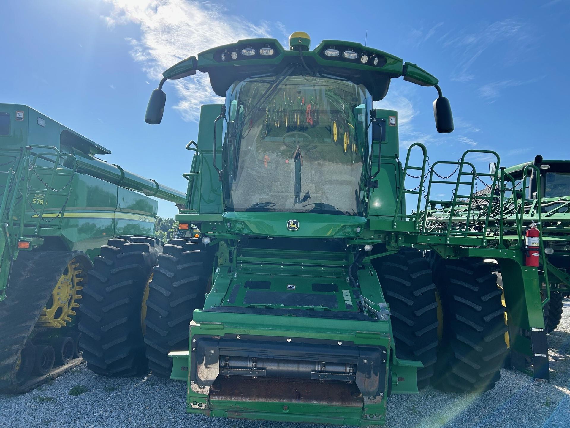 2021 John Deere S780 Image