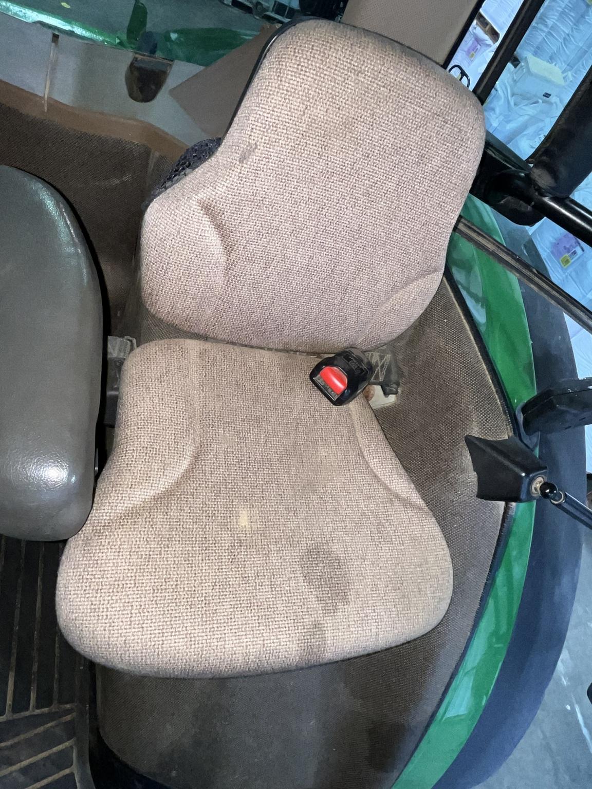 2009 John Deere 8130 Image