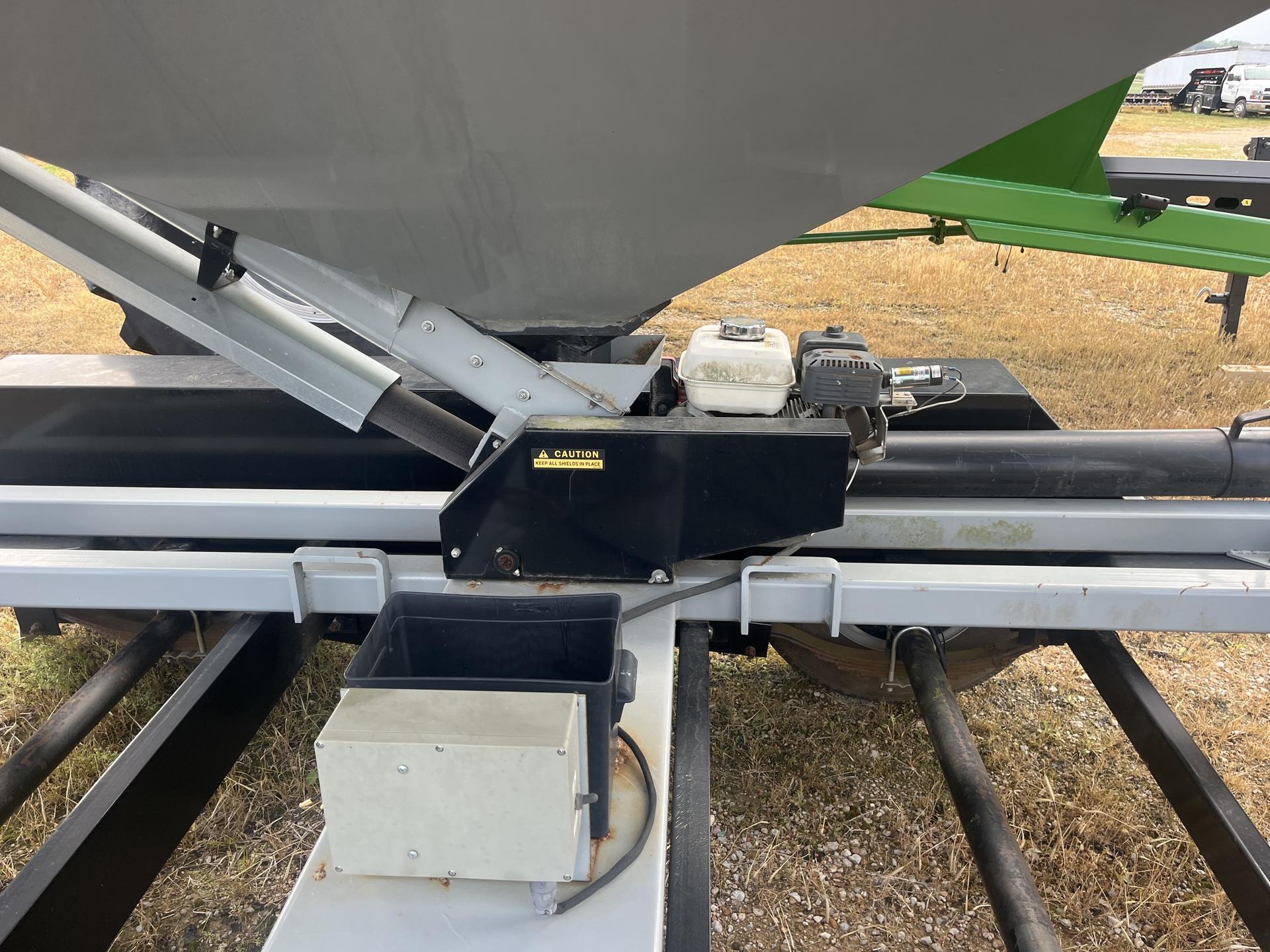 2012 Crustbuster 240BU Image