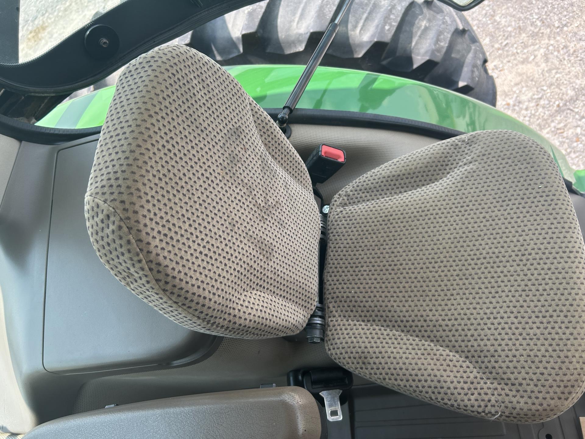 2014 John Deere 8270R Image