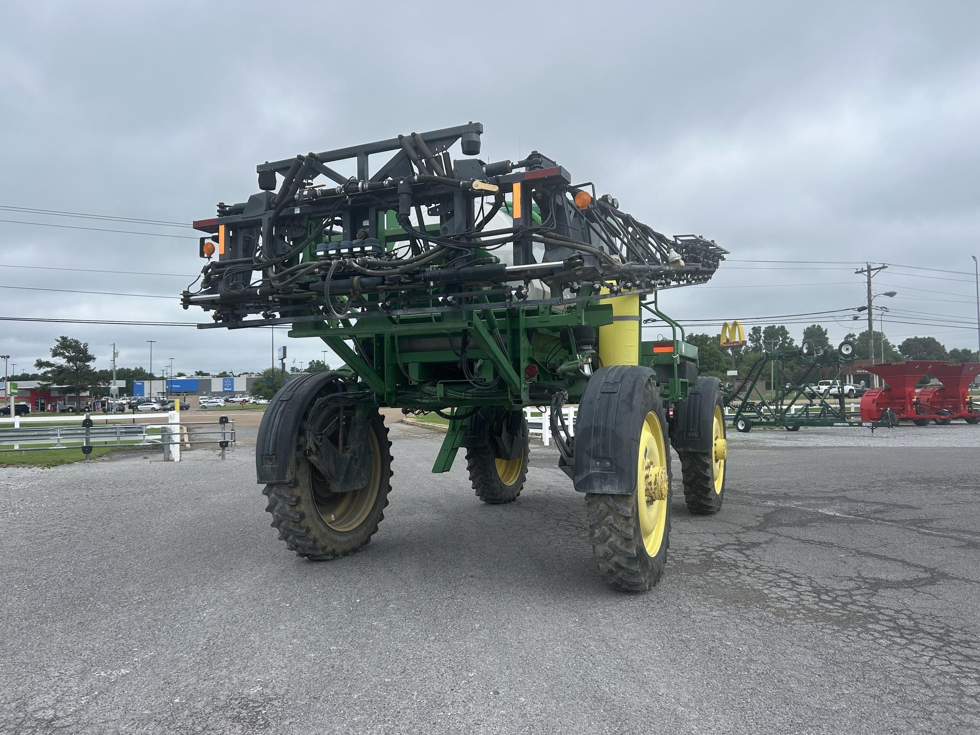 2005 John Deere 4720 Image