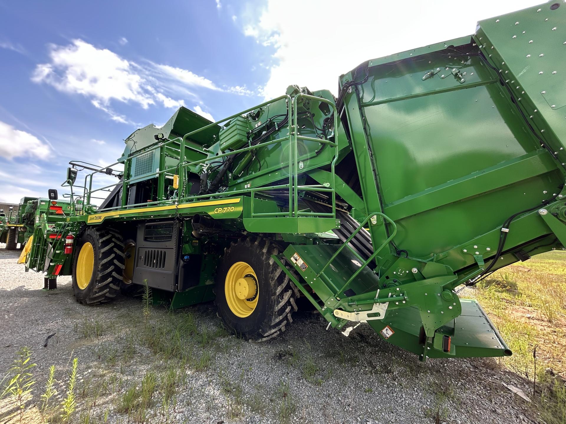 2024 John Deere CP770 Image