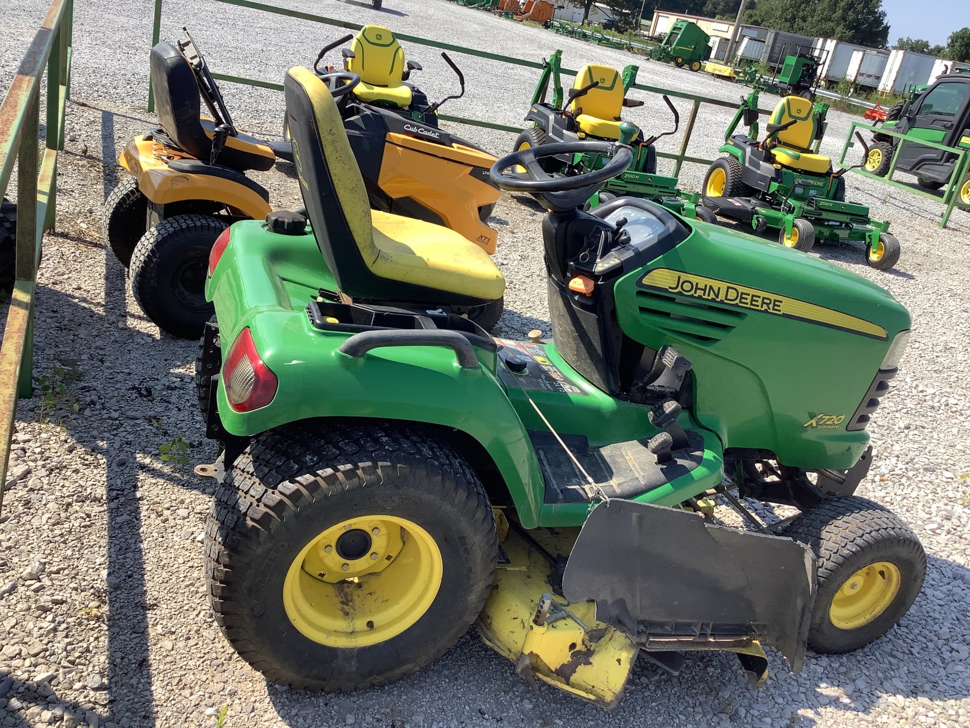 2008 John Deere X720 Image